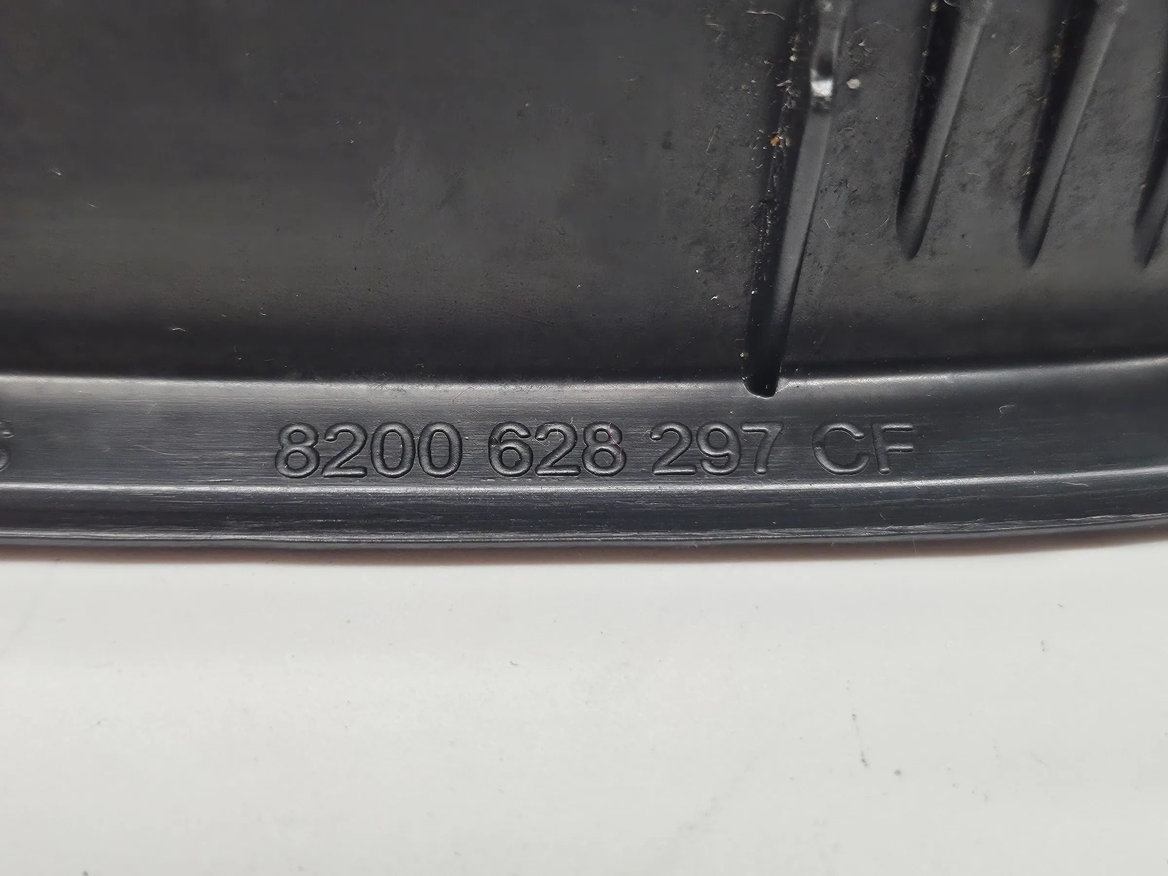 Original Renault Clio 2  Fensterheberschalter Verkleidung vorn rechts 8200628297