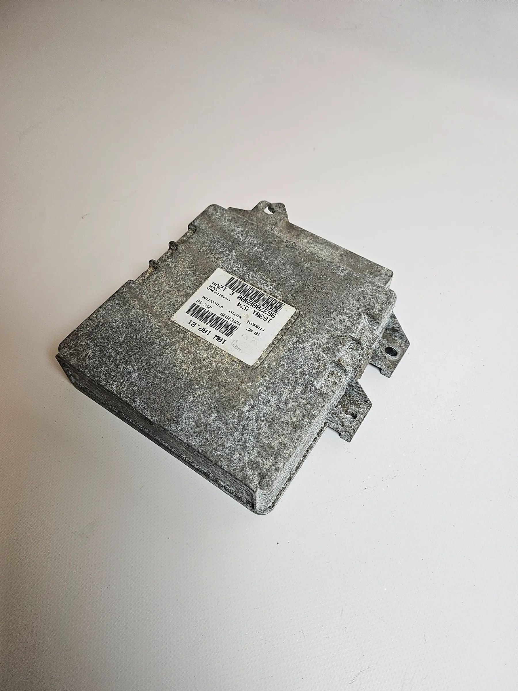 Original PEUGEOT 206 1.4 55KW Boîtier de commande moteur 9637086980