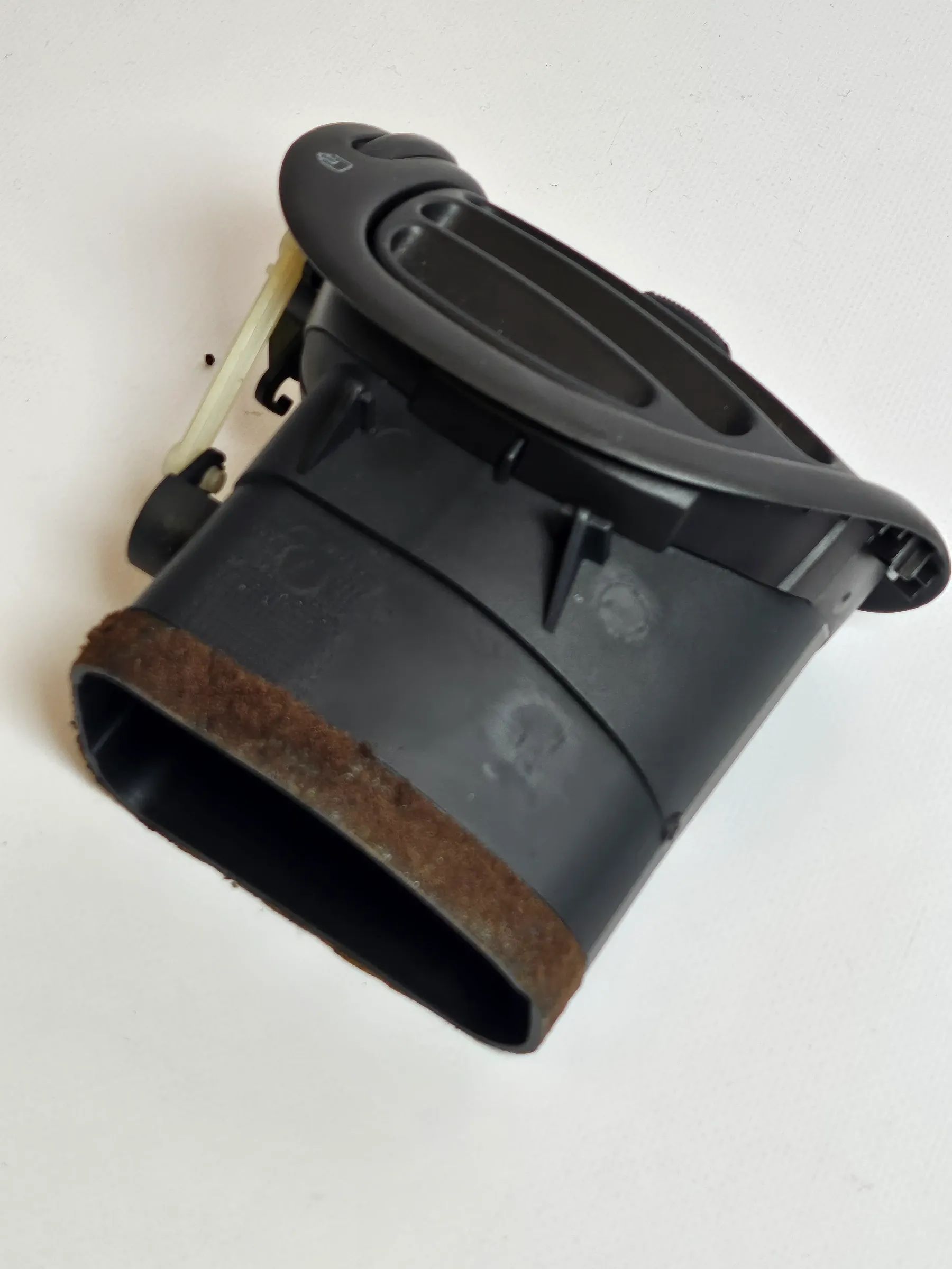 Peugeot 206 CC Luftdüse Luftdusche Lüftungsdüse Lüftungsgitter rechts 9632184377