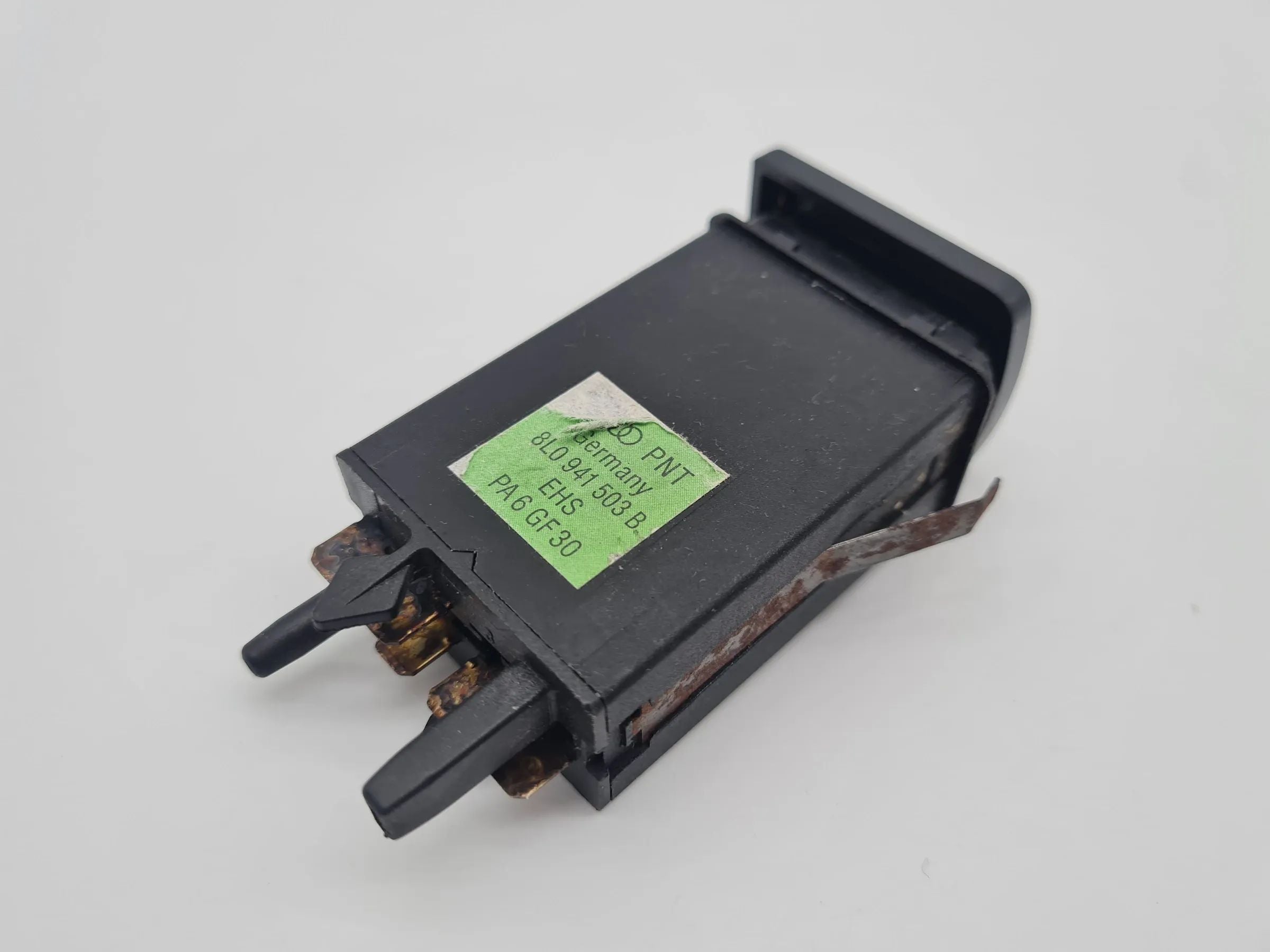 Original Audi A 3 (8L1) Schalter Heckscheibenheizung 8L0941503B