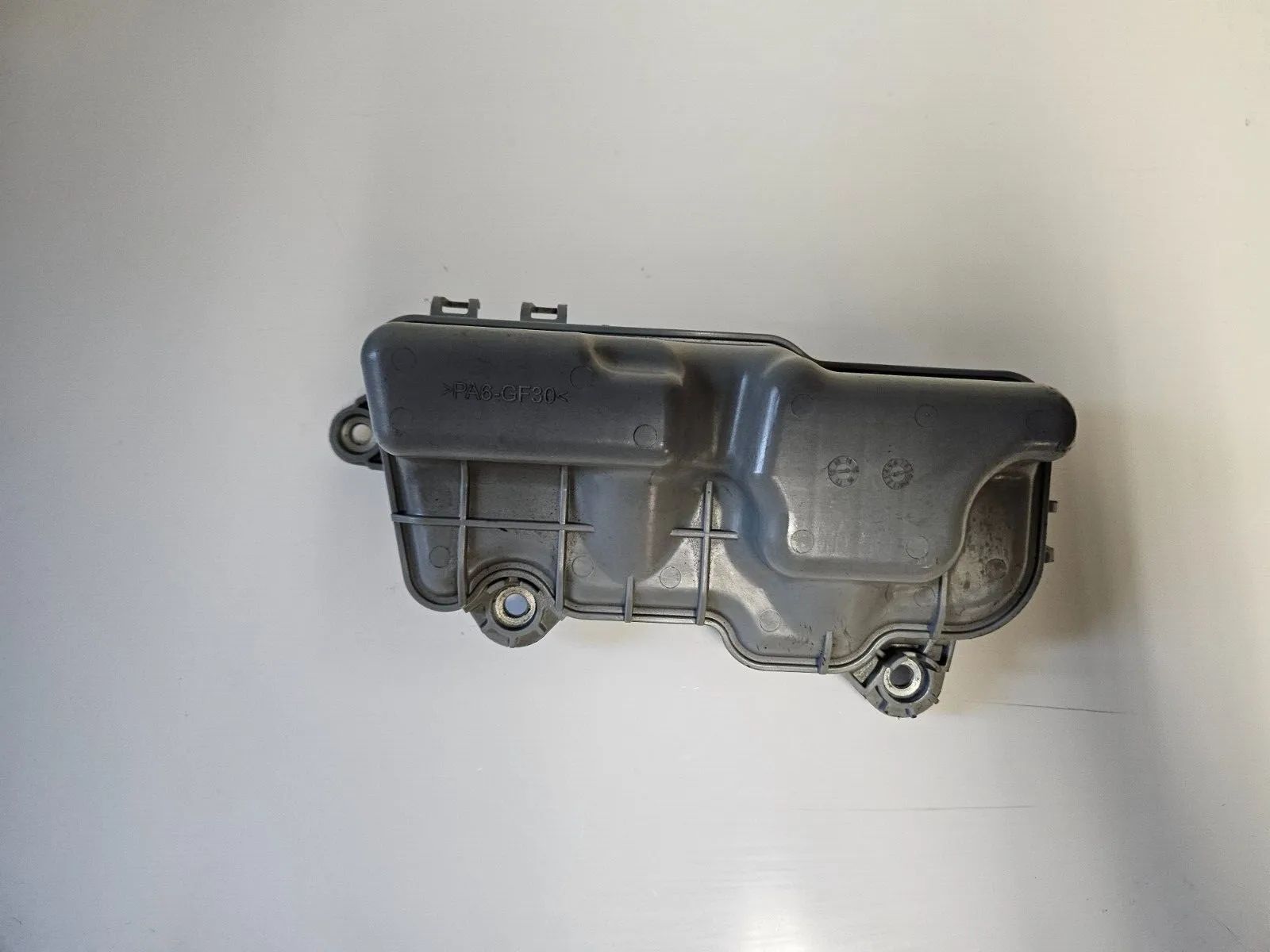 original Vakuumbehälter 31339809 285Tkm Volvo XC60 2.0 D4 14.1820.101