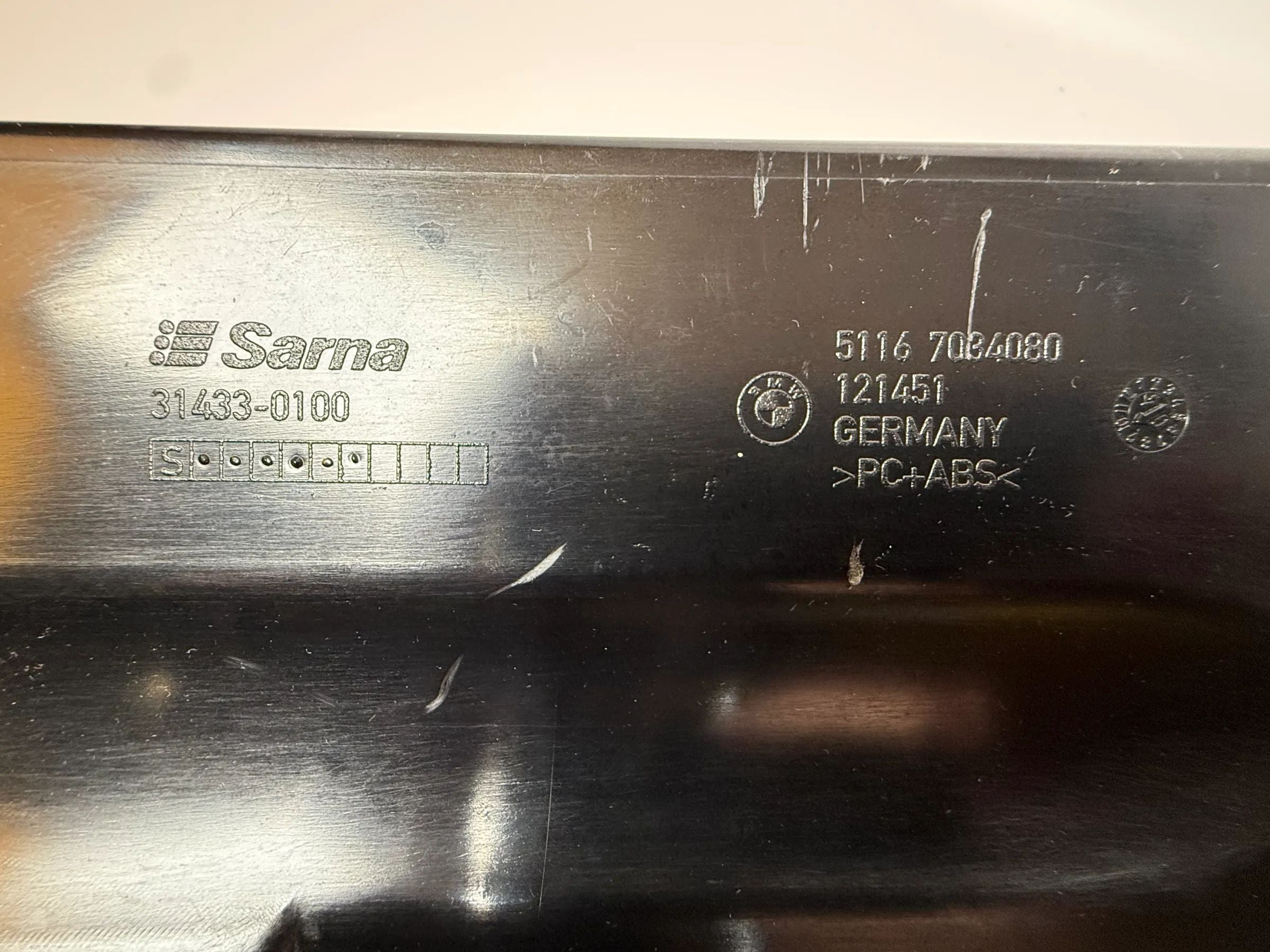 Oryginalna schowek pasażera BMW 5 E60/E61 po prawej beżowy 51.16-7 034 080