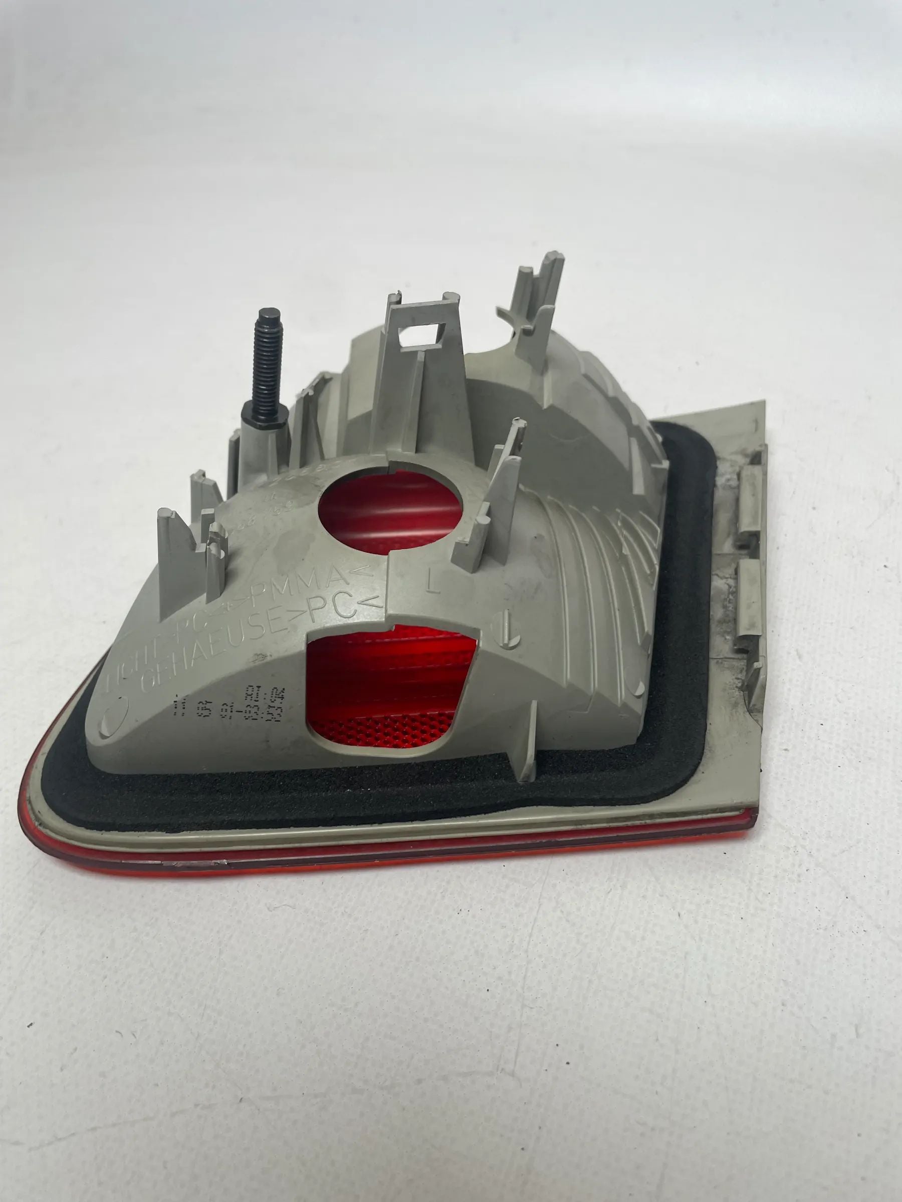 Original BMW 3er Touring (E46) Rückleucht Heckklappe Links Hinten 8368759