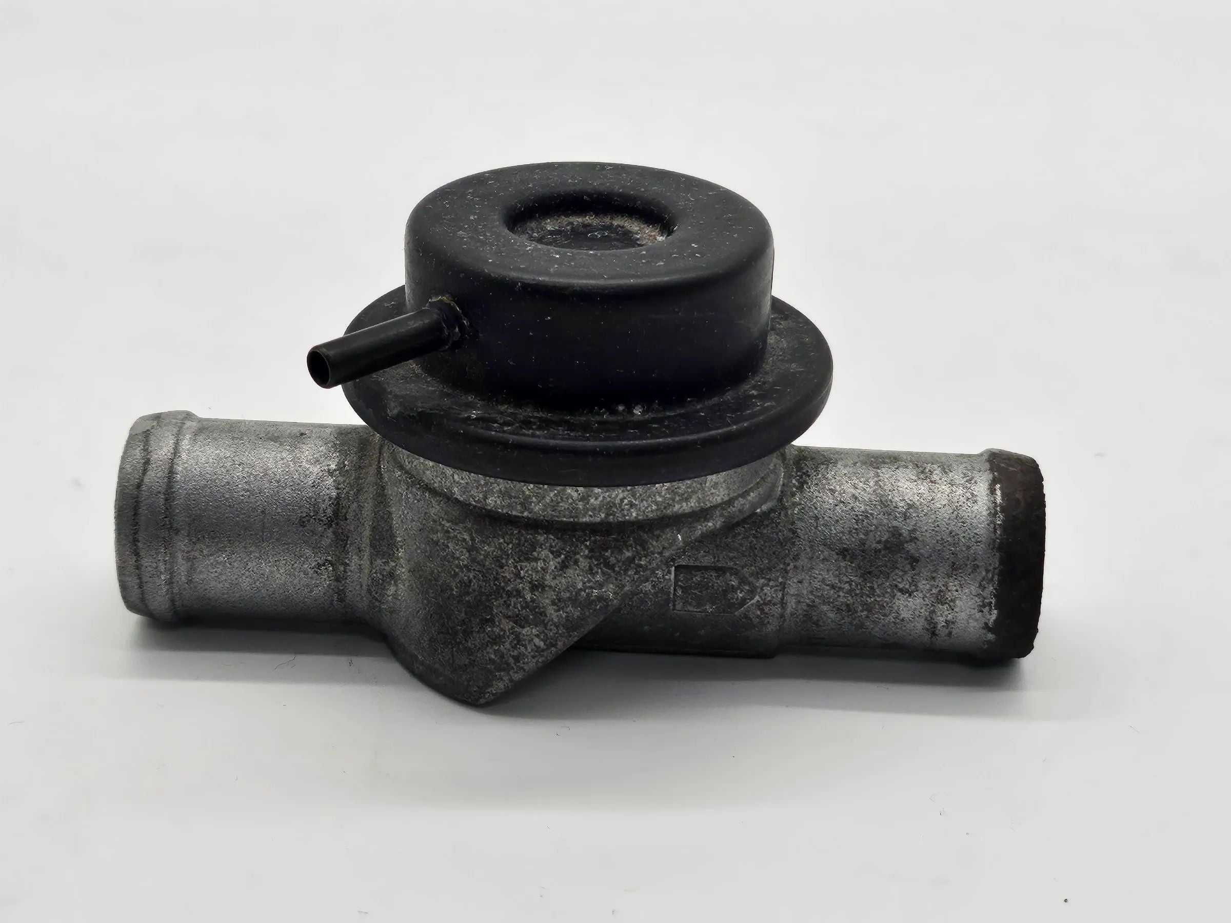 Mercedes W203 SLK R170 W202 W208 AGR Ventil Abgasrückführungsventil A0021405560