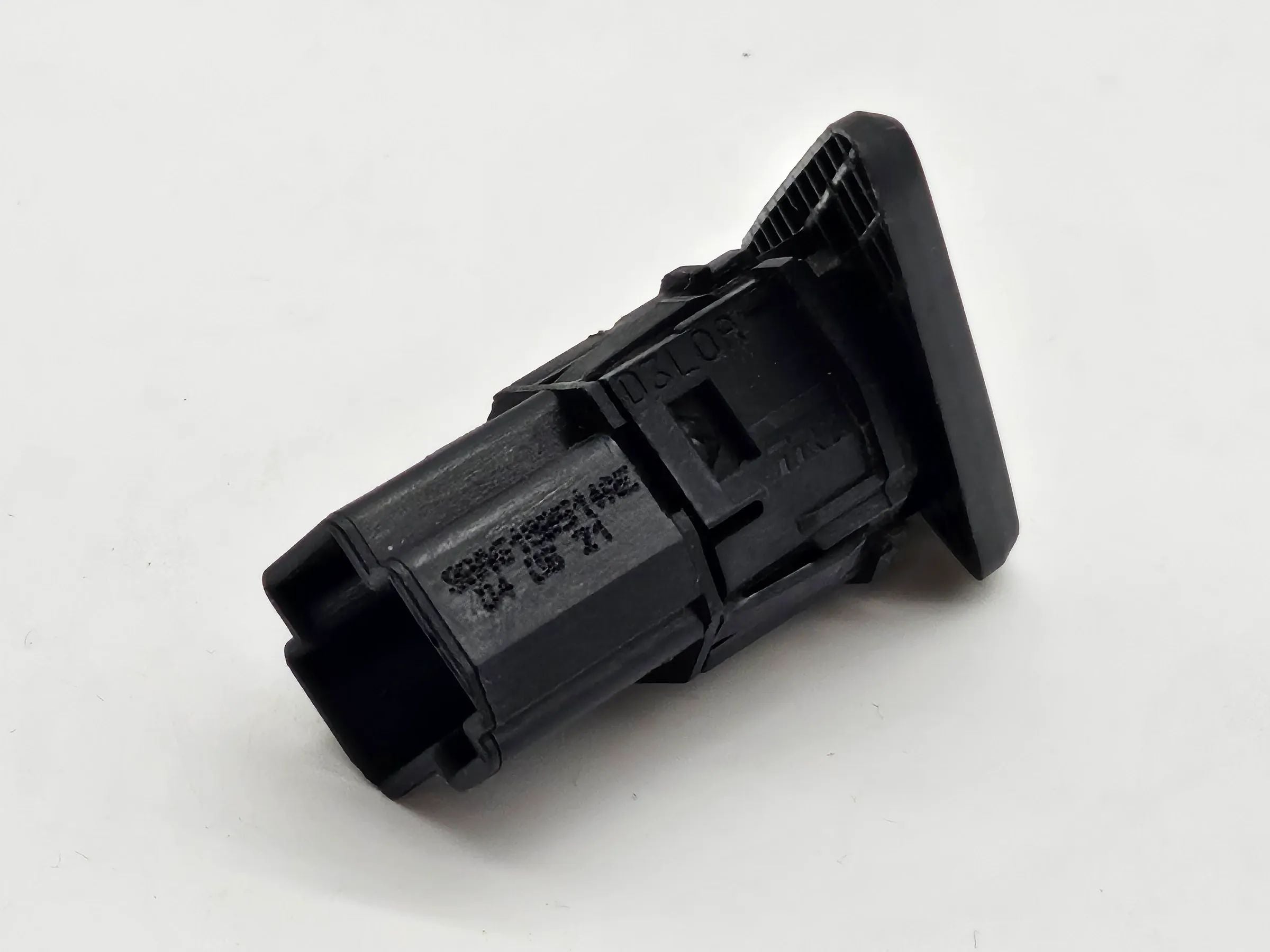 Ford Focus 1 I DNW DAW Taster Öffner Heckklappe Kofferraumklappe 98AG198514AE