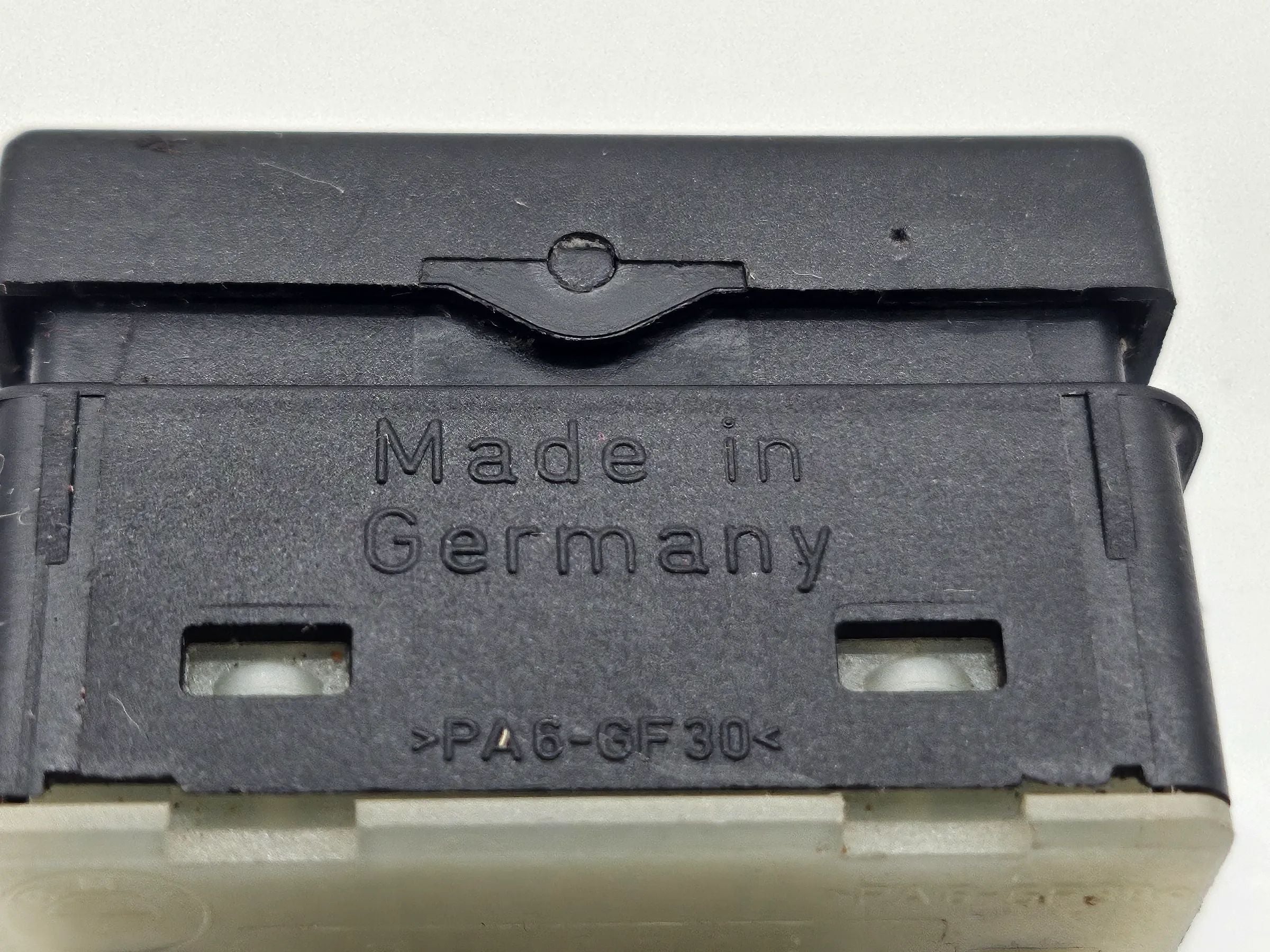 Original BMW E36 Fensterheber Schalter hinten Fond 8368943