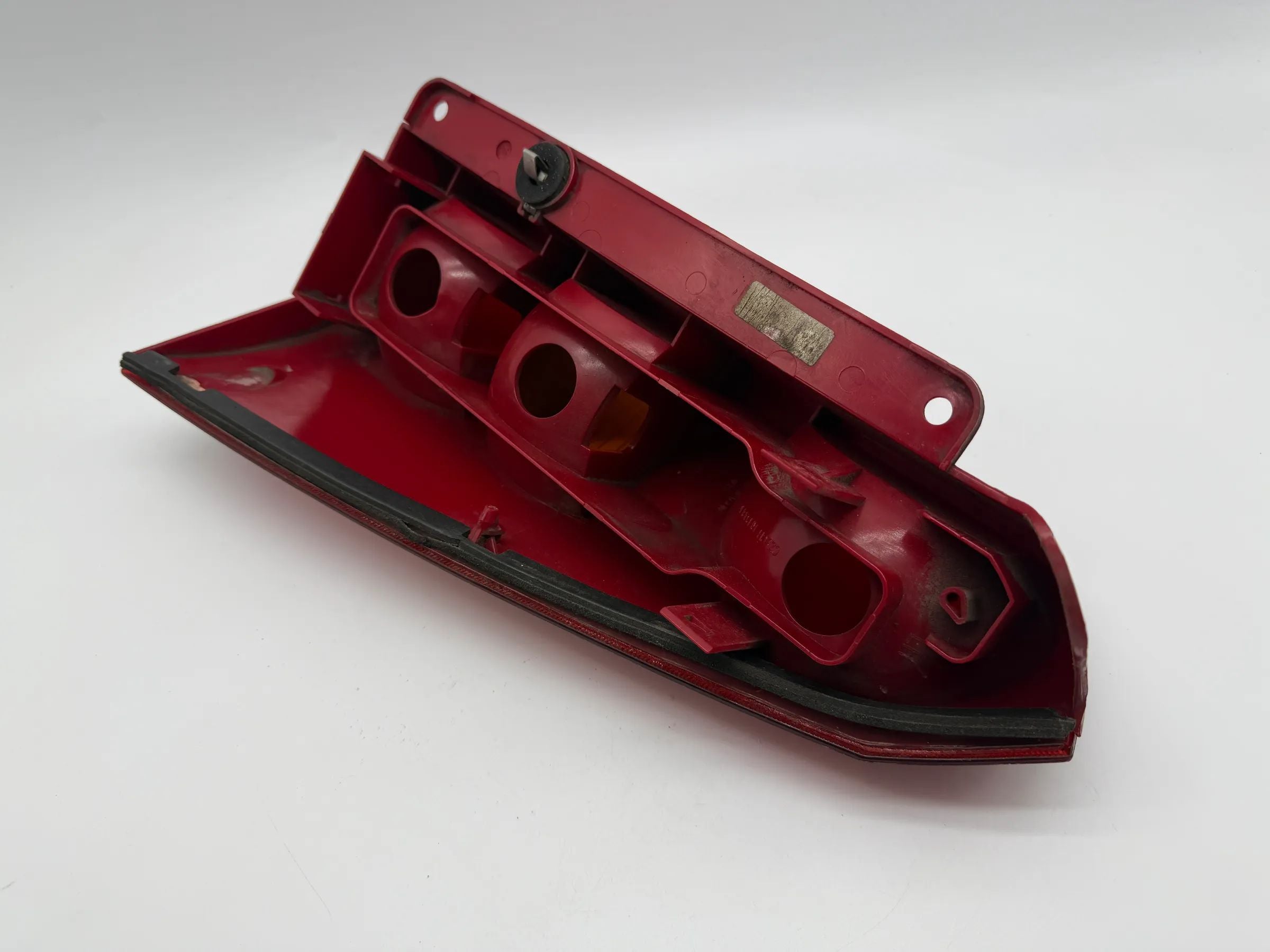 Original Ford Focus 1 I (DAW/DBW) Rückleuchte / Rücklicht Links XS41-13405-AD