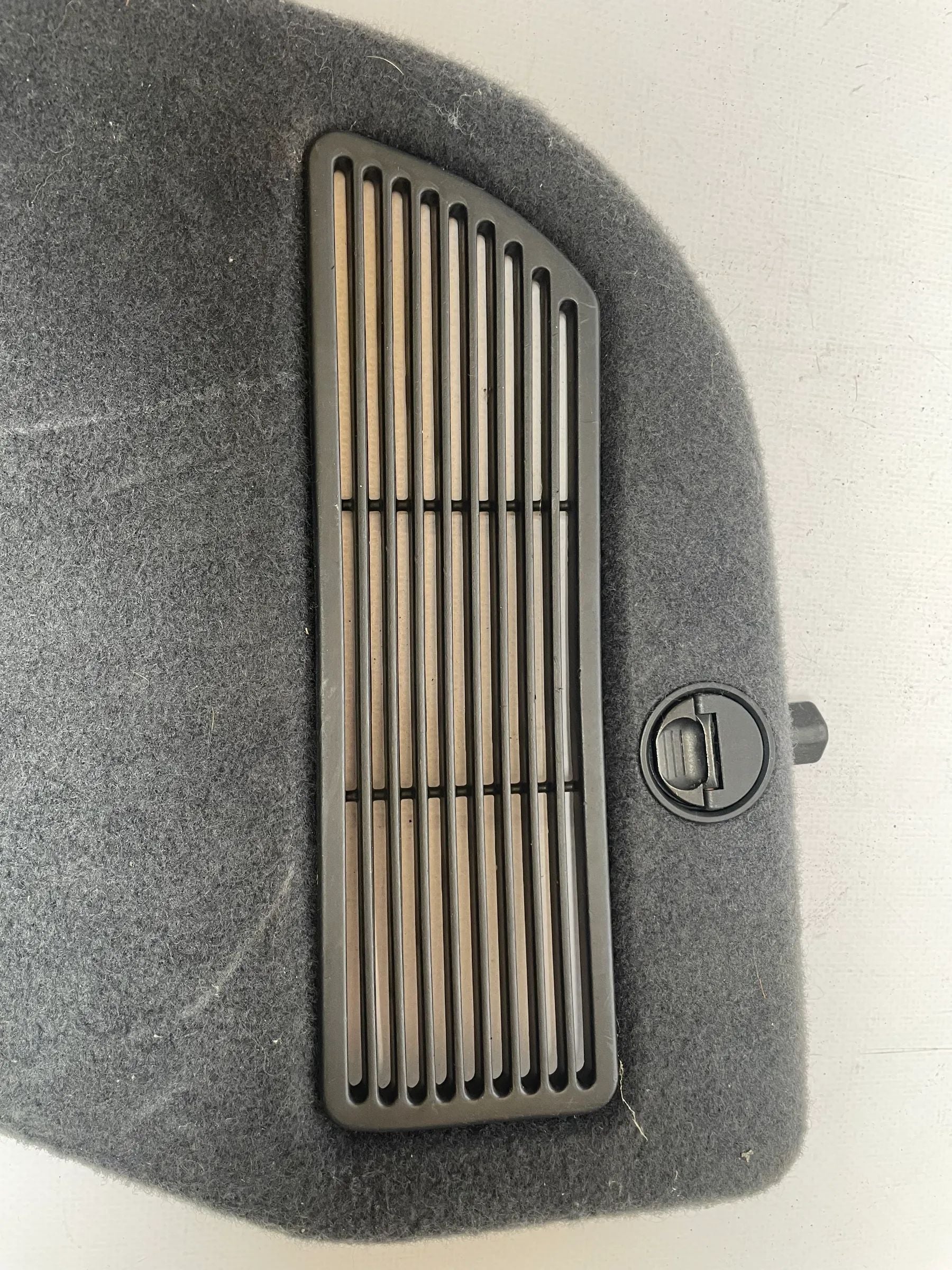 Original Audi A3 (8L) Abdeckung Kofferraum Links 8L0863989