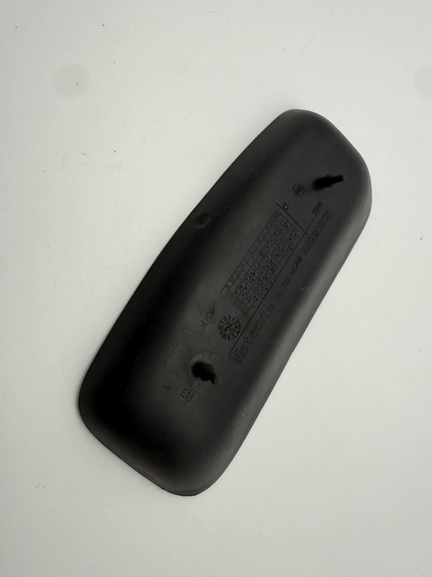 Original Renault Clio II 2 (BB/CB) Gummi EInlage Ablage R6195278