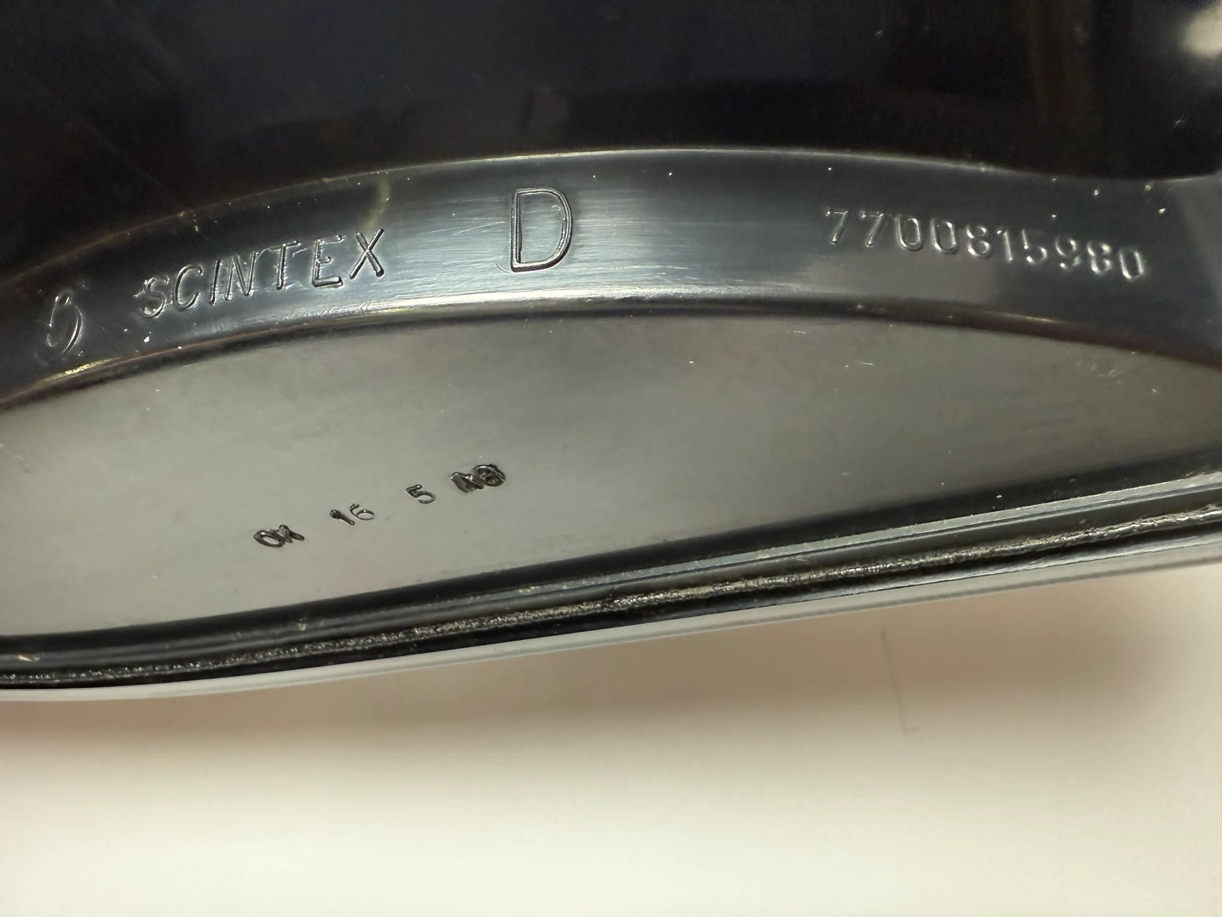 Original Renault 19 Phase II L53/853/D53 rear light taillight right 7700815980 