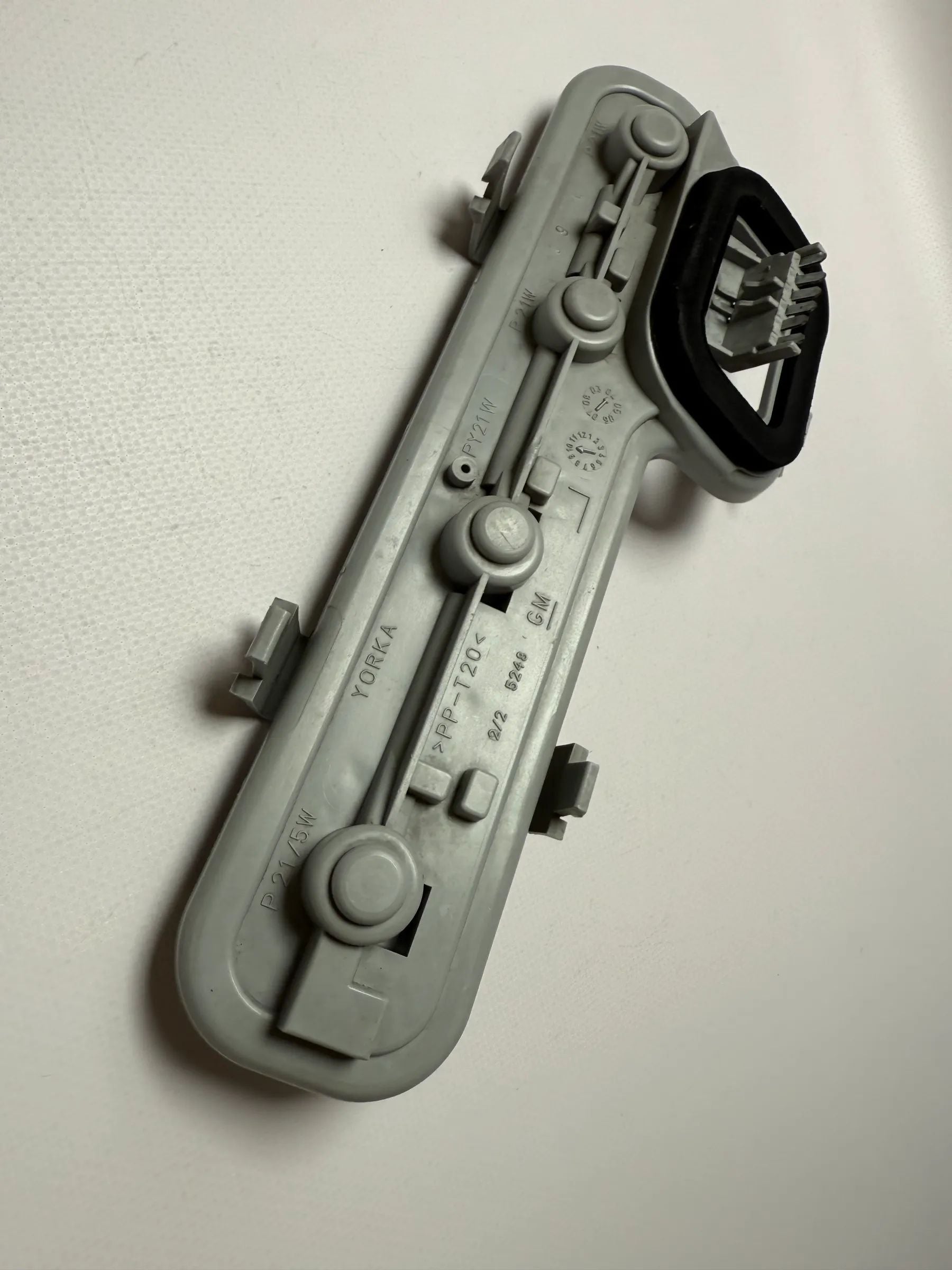 Original Opel Zafira A T98 lamp holder rear light left gray GM Yorka 5248 