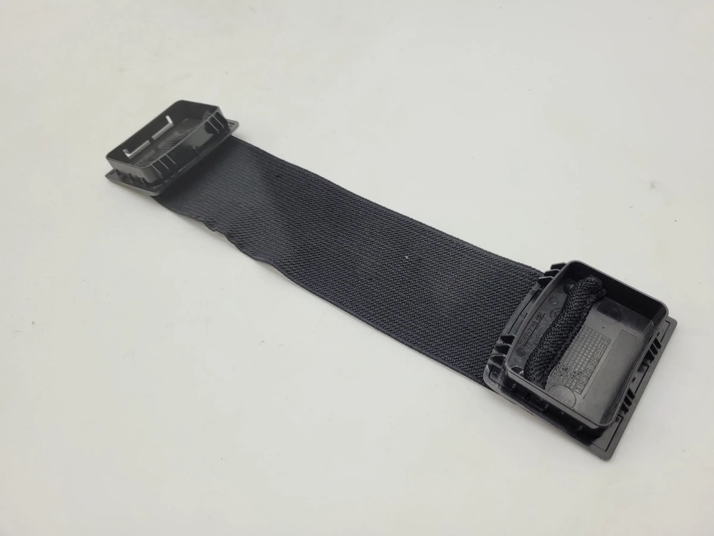 BMW 3er E90/E91 Haken Kleiderhaken Band Kofferraum 51.47-7148694 Original