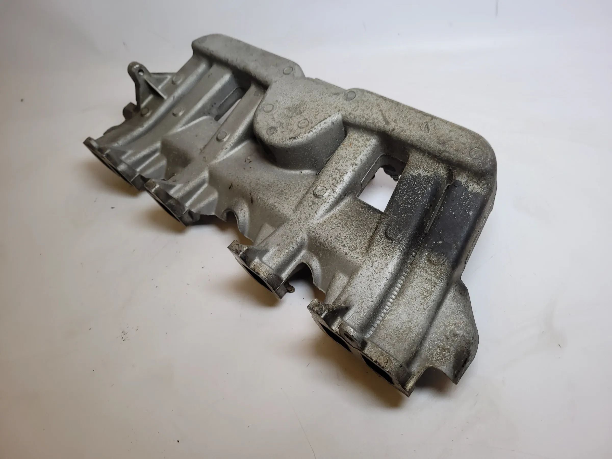 Jeep Cherokee / Wrangler 2 XJ/TJ Ansaugbrücke Ansaugkrümmer 33007067 Original