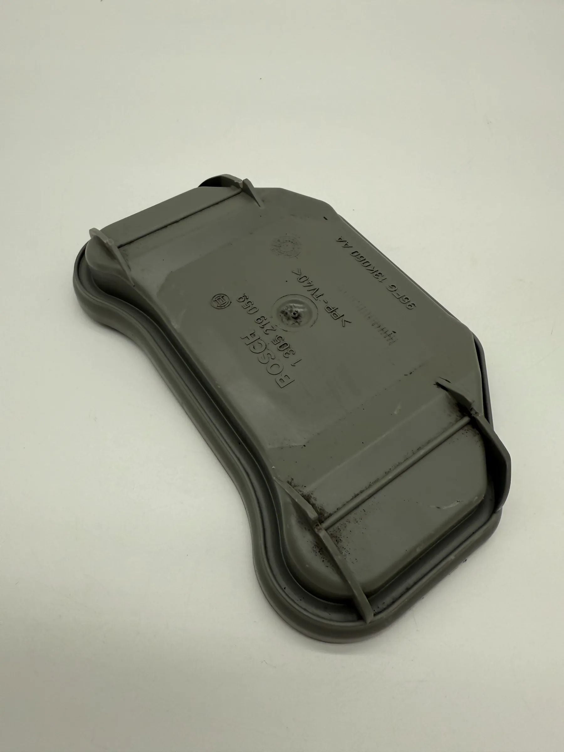 Tampa Original Farol Direito/Esquerdo Ford Fiesta 1305219059