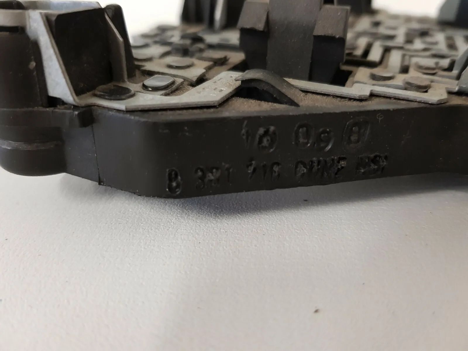 orijinal BMW E36 Touring Sağ Arka Stop Lambası Tutucu 8361716 NSL'siz