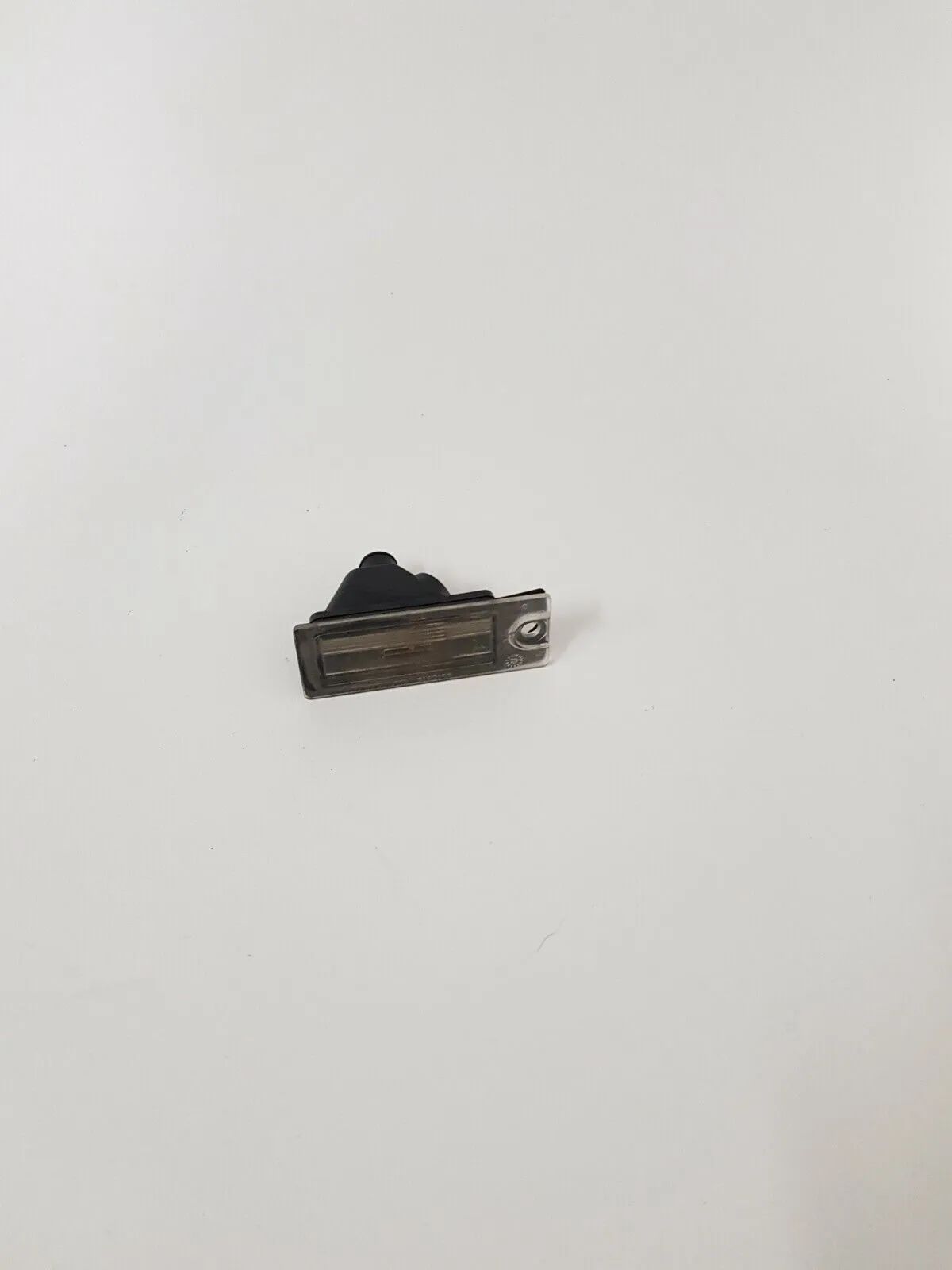 original Volvo S60 Iluminación de matrícula Luz de matrícula 9187153