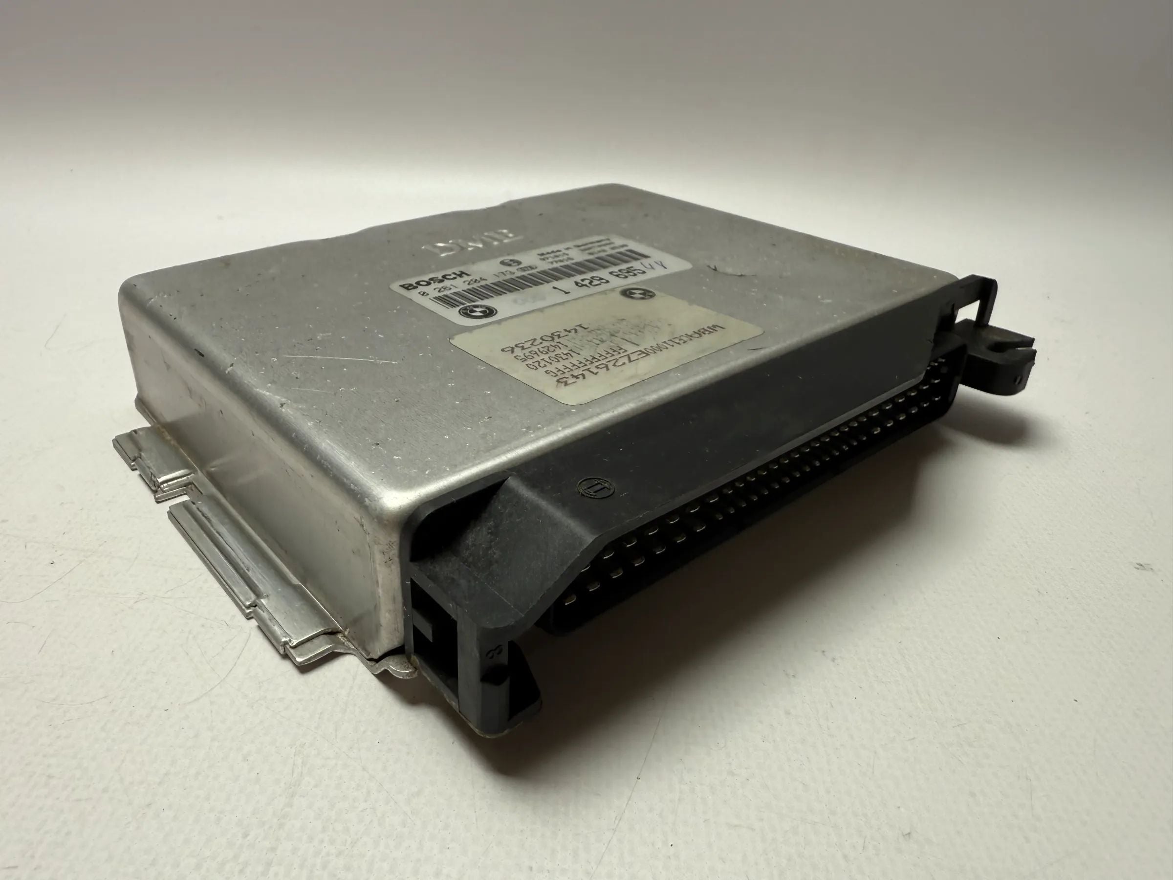Оригинальный блок управления двигателем BMW 316i E36 1429695 / 0261204173