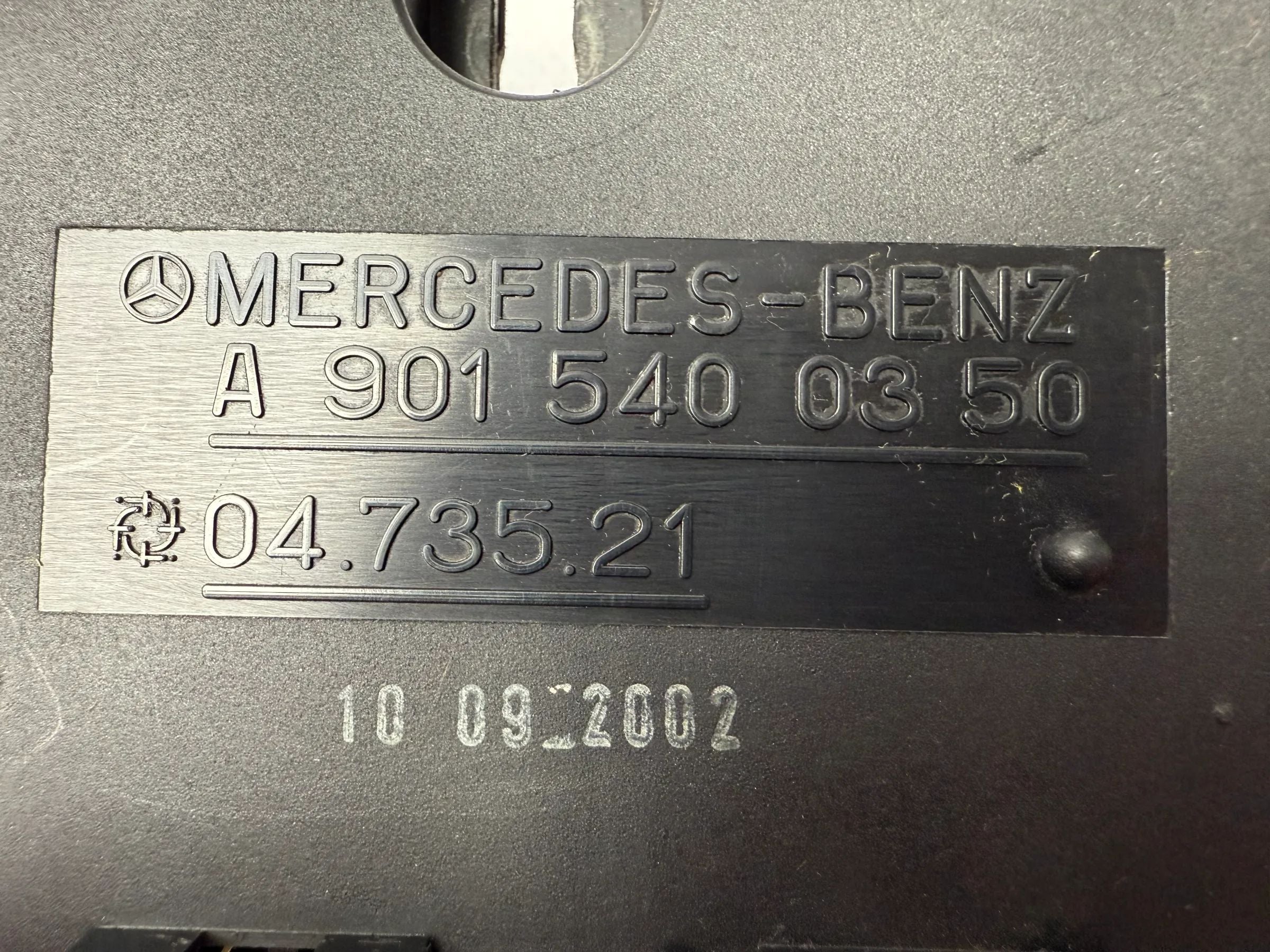 Caja de fusibles original MERCEDES-BENZ SPRINTER (905) N A9015400350