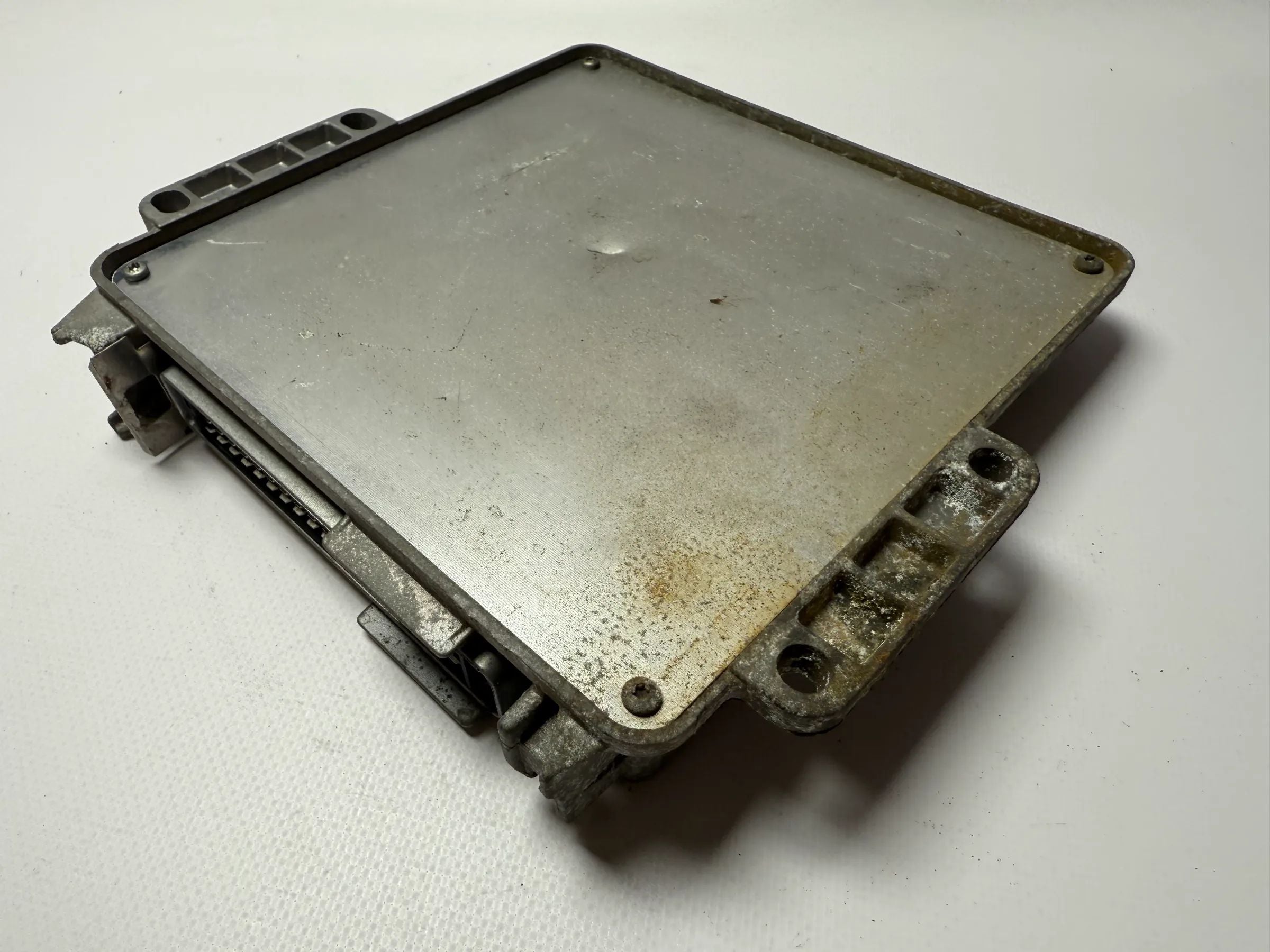 Centralina Original Renault Twingo 1.2 ECU PLF 7700108452 / HOM 7700105560 - auto-veritas.com/pt/