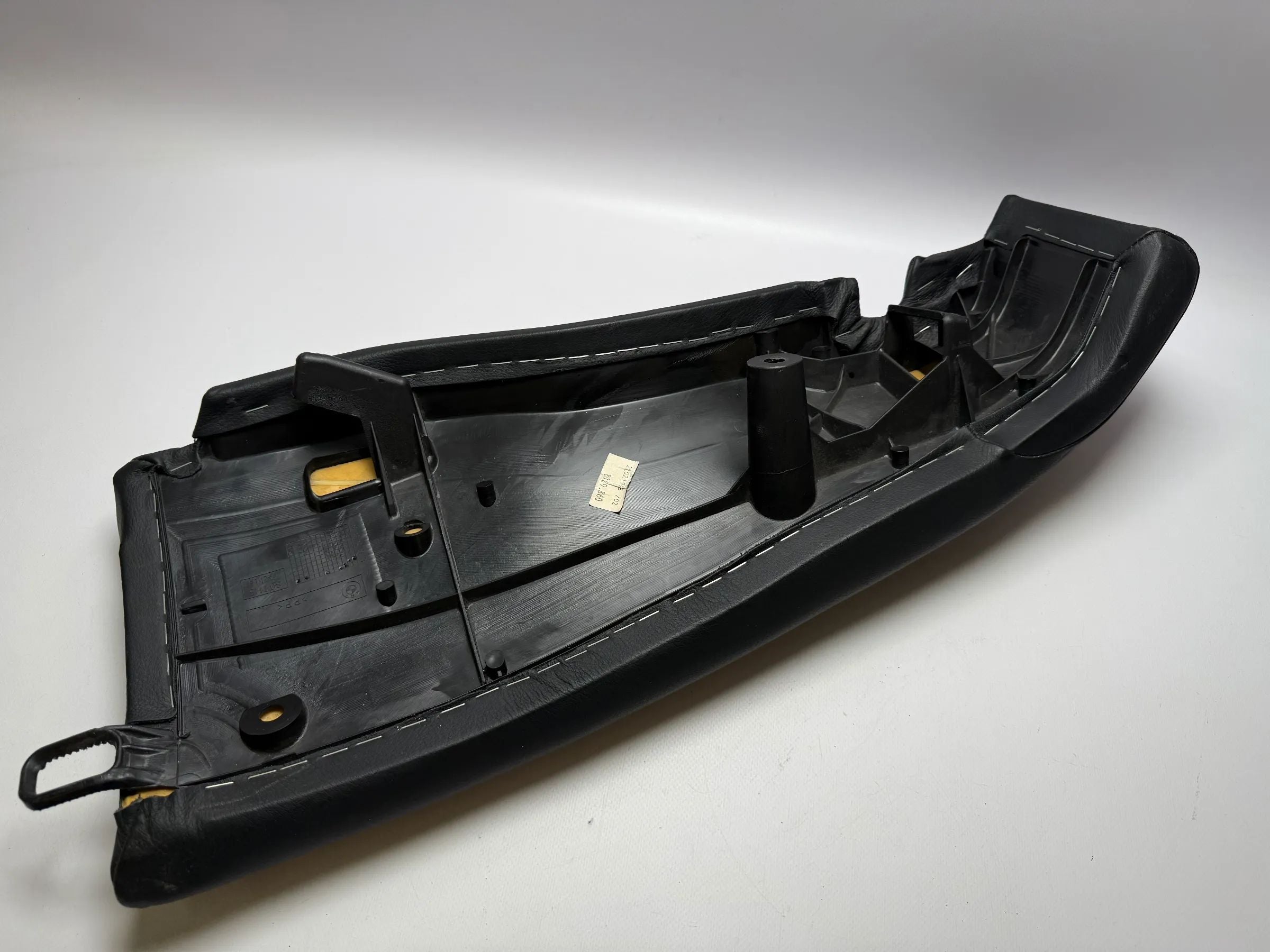 Orijinal BMW E 36 Kompakt Yan Yastık Gerçek Siyah Deri 8189860 / 807115