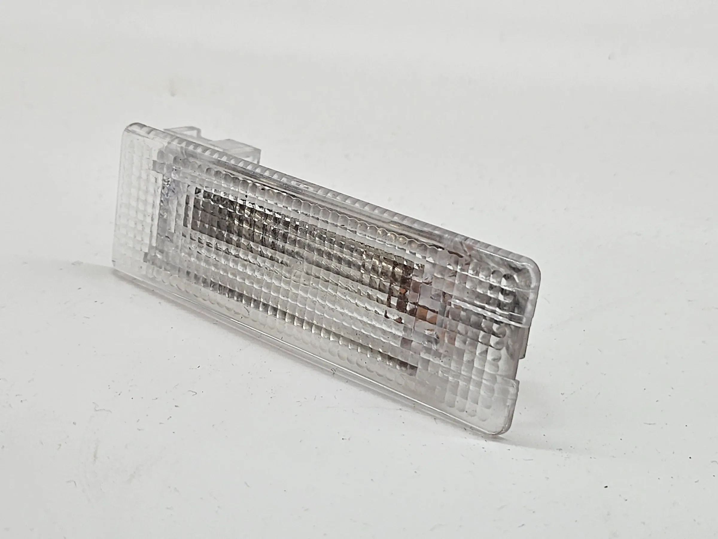 original VW Innenraumleuchte Kofferraumleuchte 7L6947101