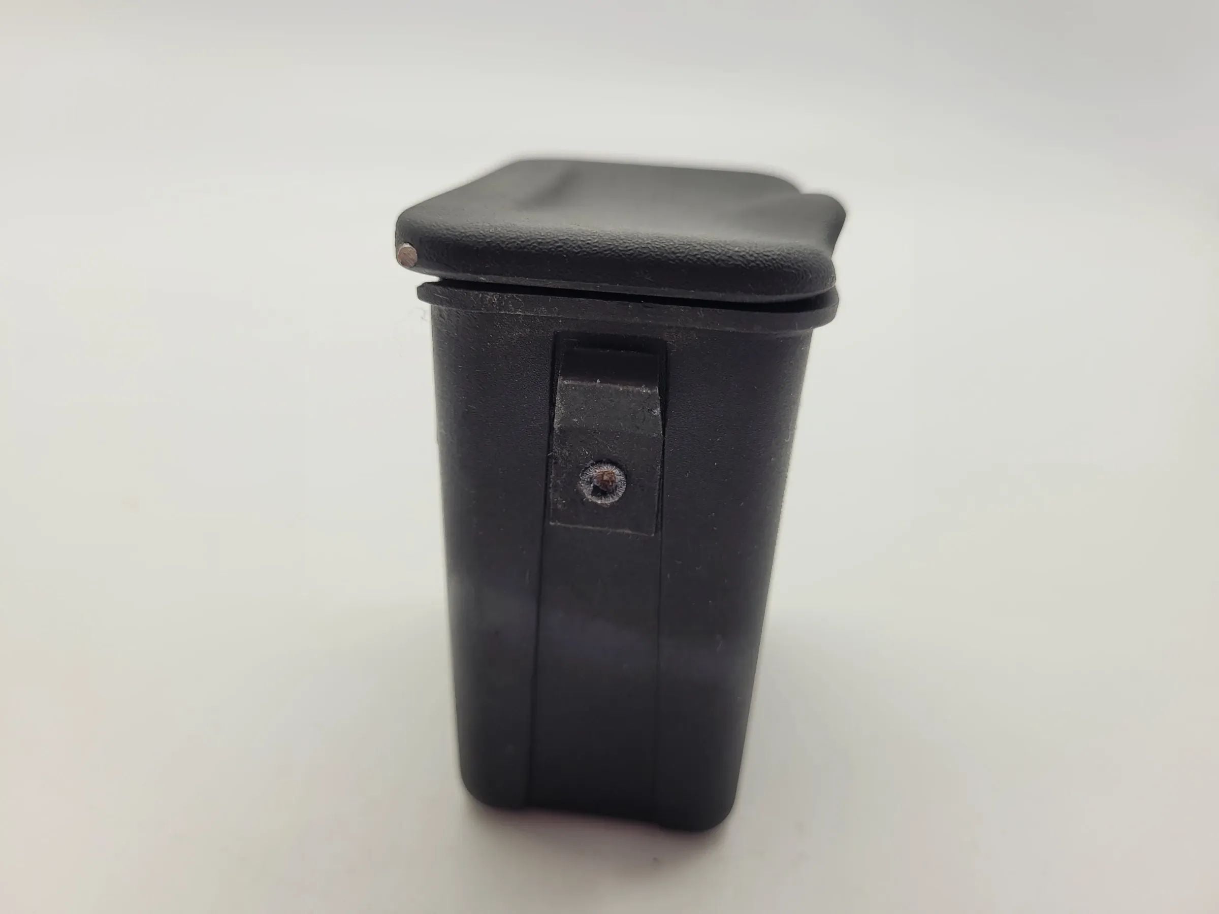 Original Opel Zafira A (T98) Aschenbecher Hinten L/R 90580259-4