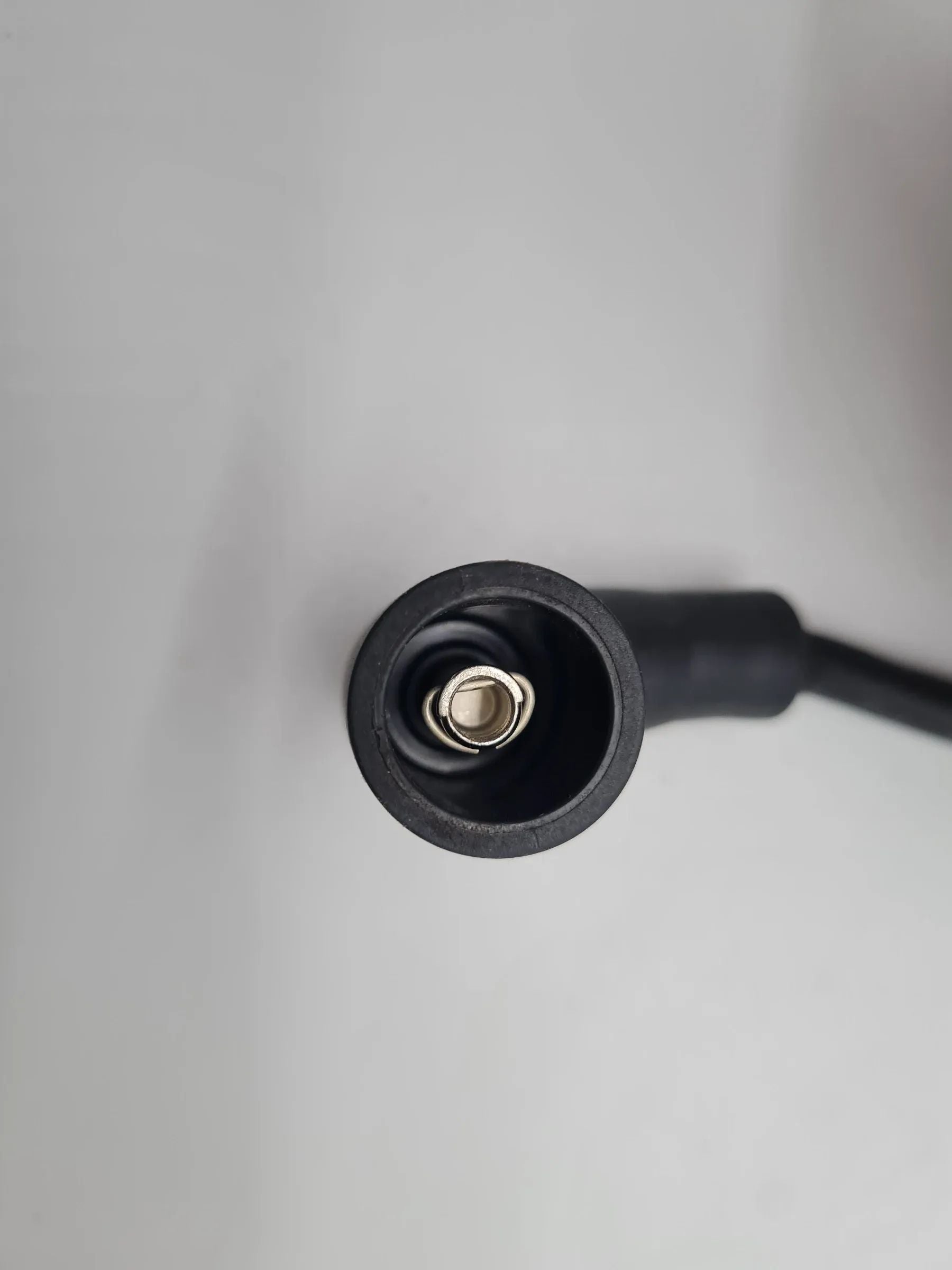 Original Audi A4/A6 VW Passat Zündkabel Zylinder 2 06A035255A / 13299/5