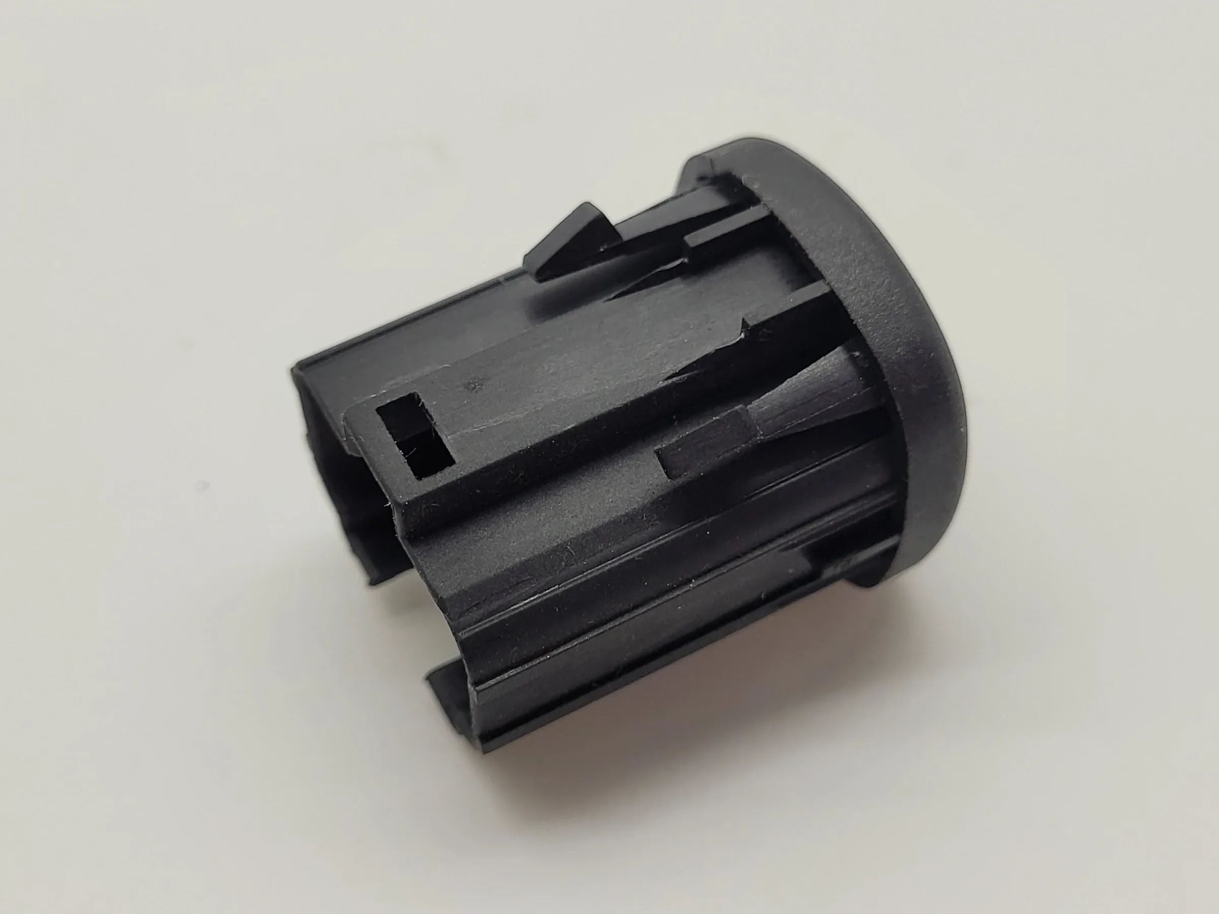 Original Ford Fiesta IV 4 (JA/JB) Blindknopf Blindstopfen 96FG-56051-AA