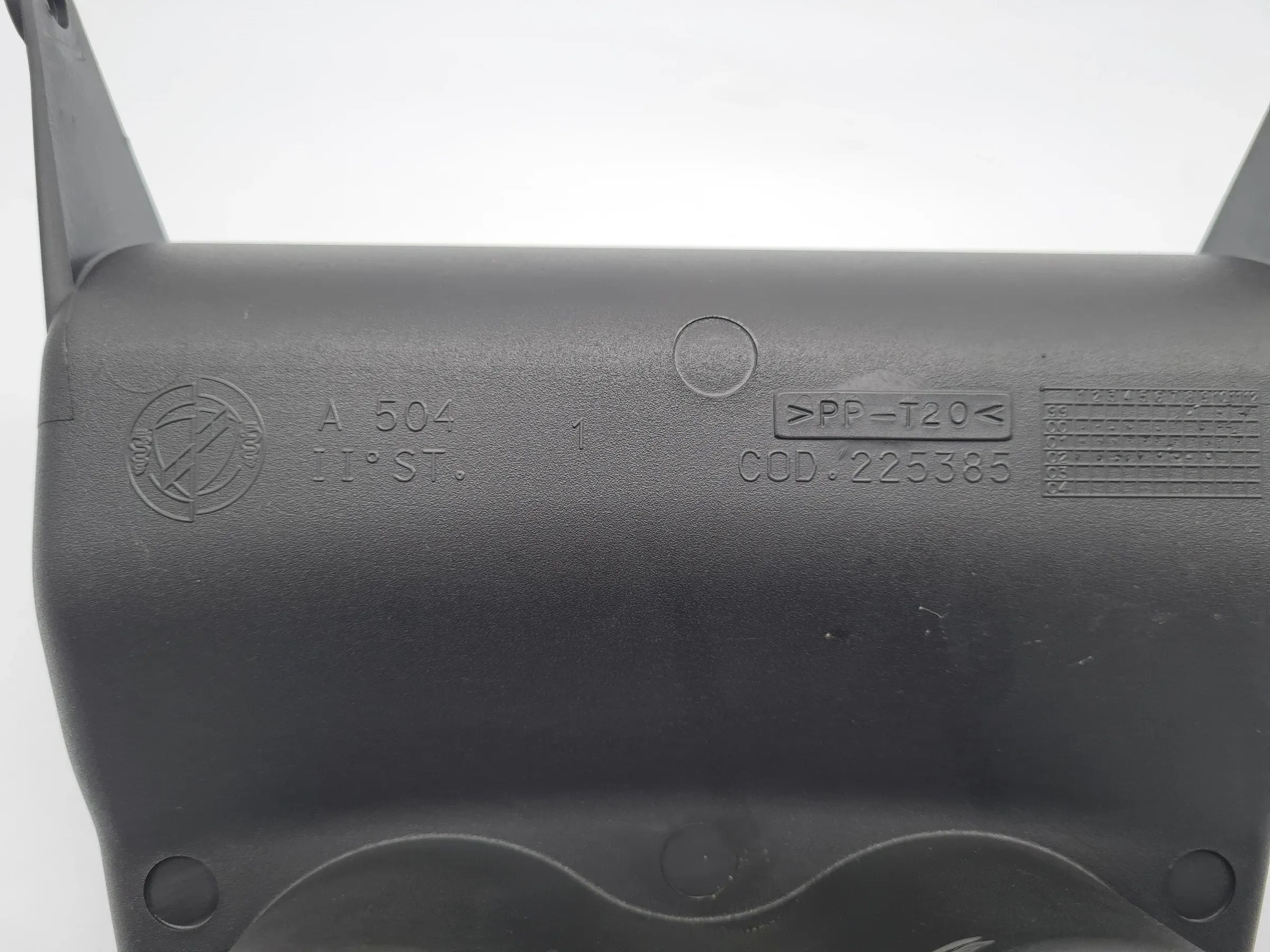 Original Fiat Punto (188) Mittelkonsole Becherhalter COD.225385