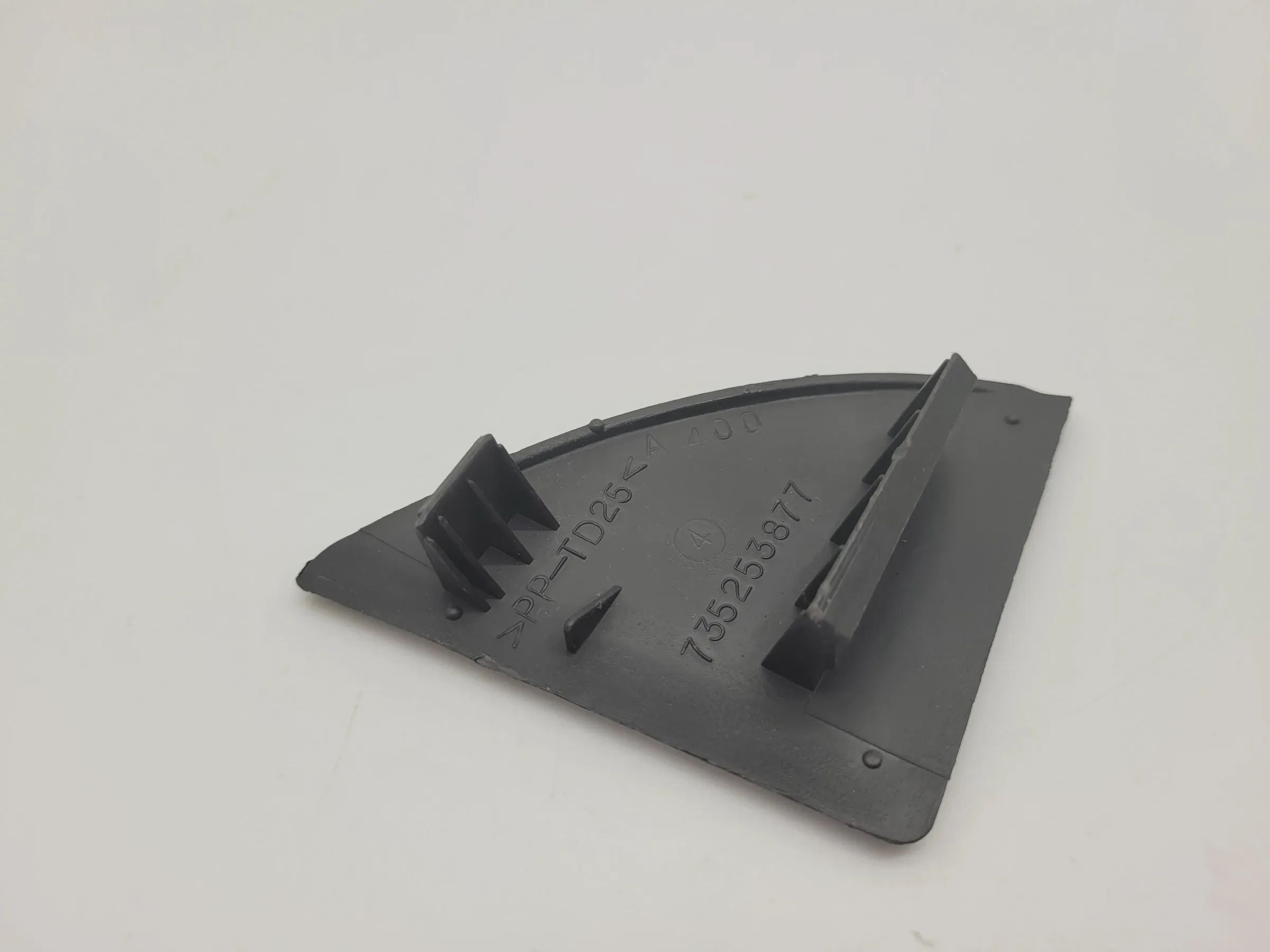 Original Fiat Punto (188) Abdeckung Stopfen Armaturenbrett 735253877 / A400