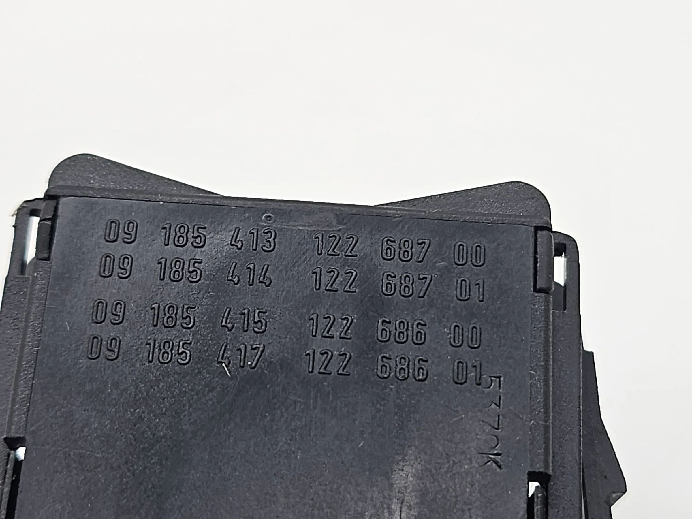 Original Blinkerhebel OPEL CORSA C 1.0 - 09185413