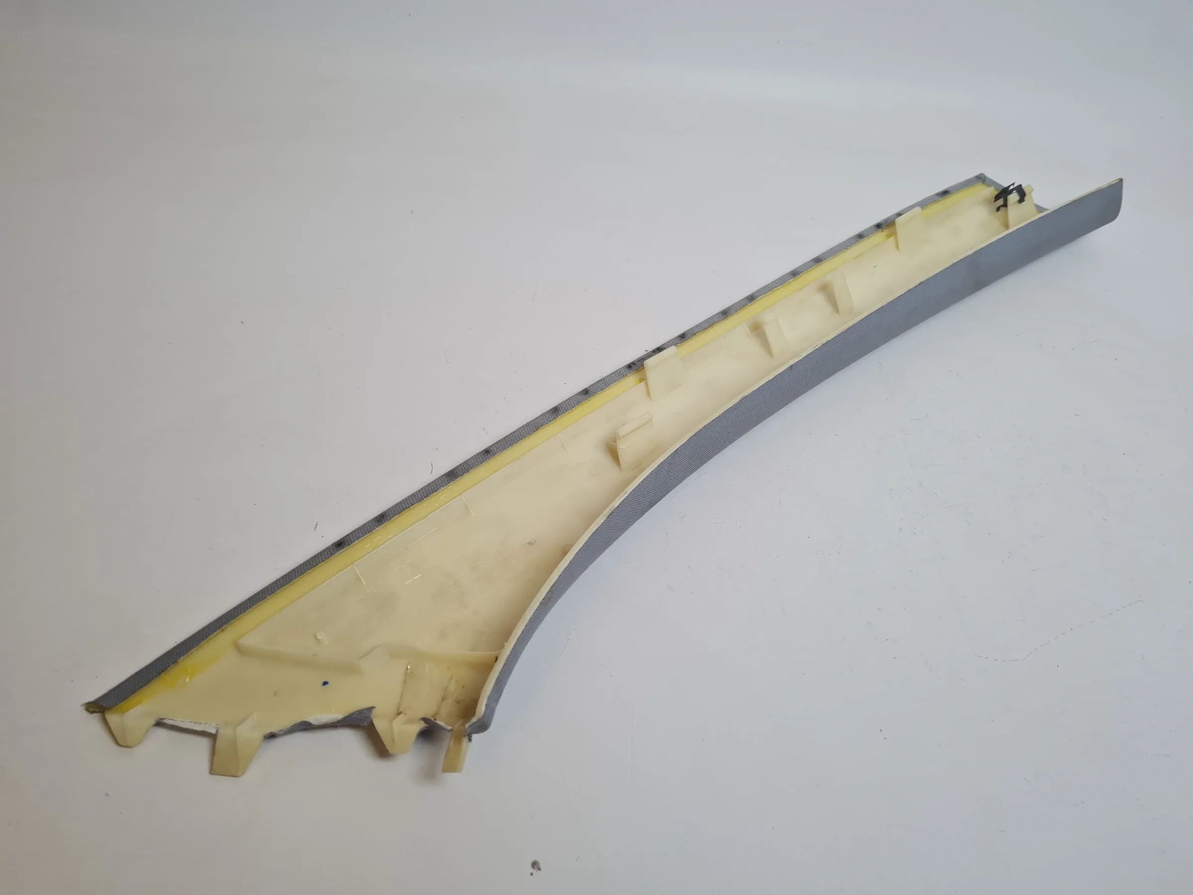 Original Mercedes-Benz C-Klasse (W203) Verkleidung A-Säule Links, A2036902925
