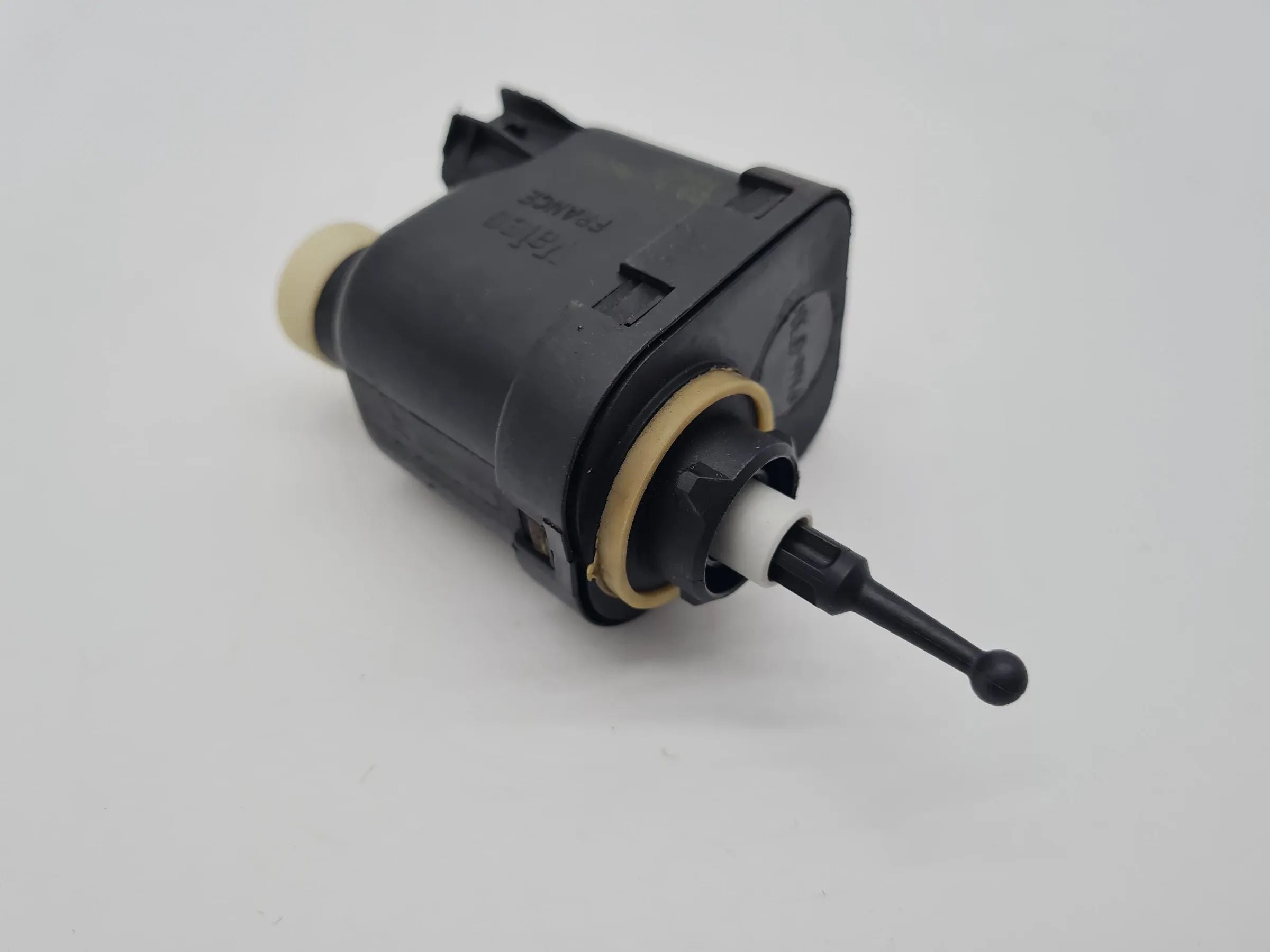 Original Opel Corsa B (S93) Stellmotor LWR Scheinwerfer L/R