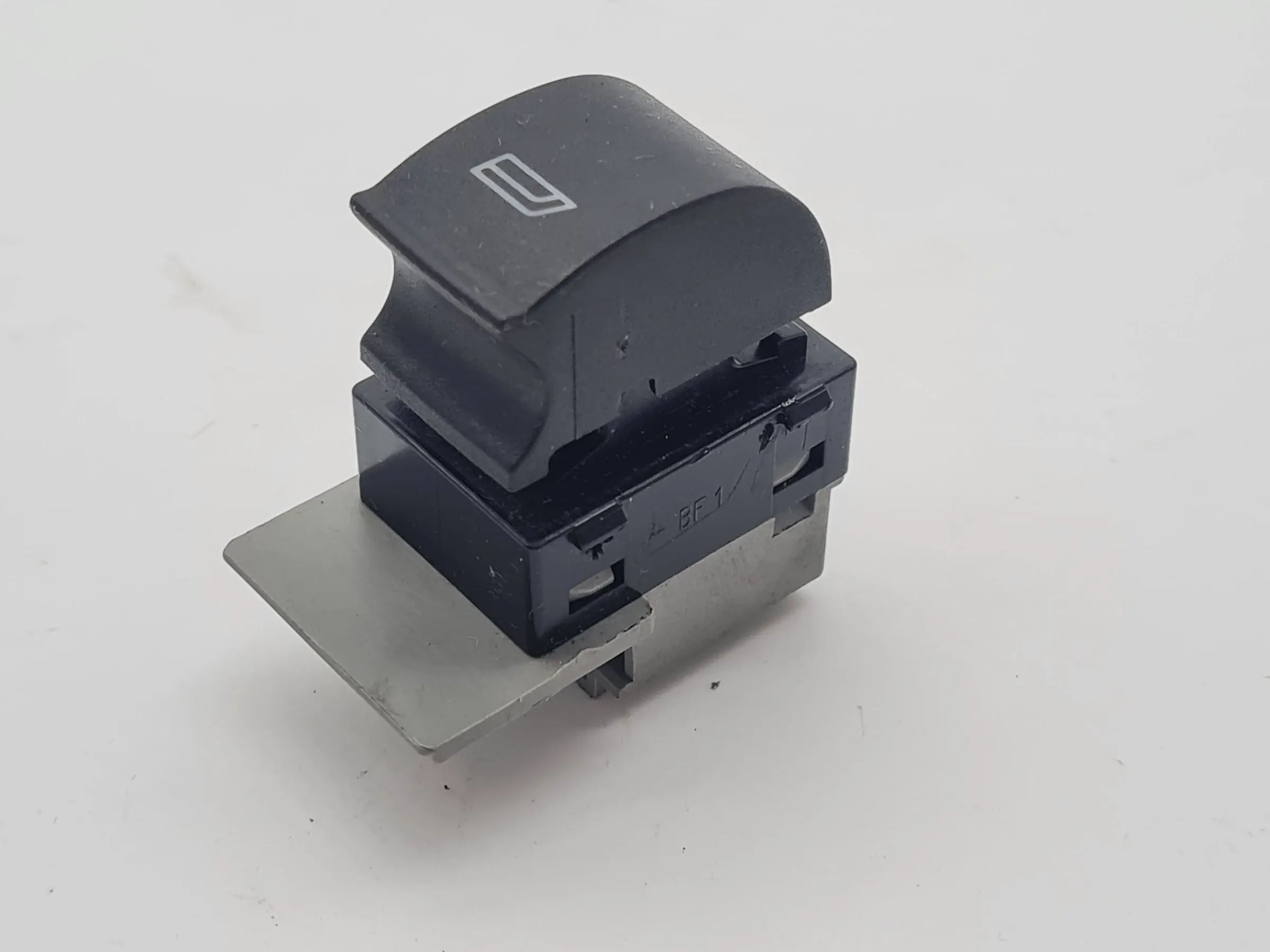 Original Audi A3 (8L1) Schalter Fensterheber Rechts/Vorne 4B0959855