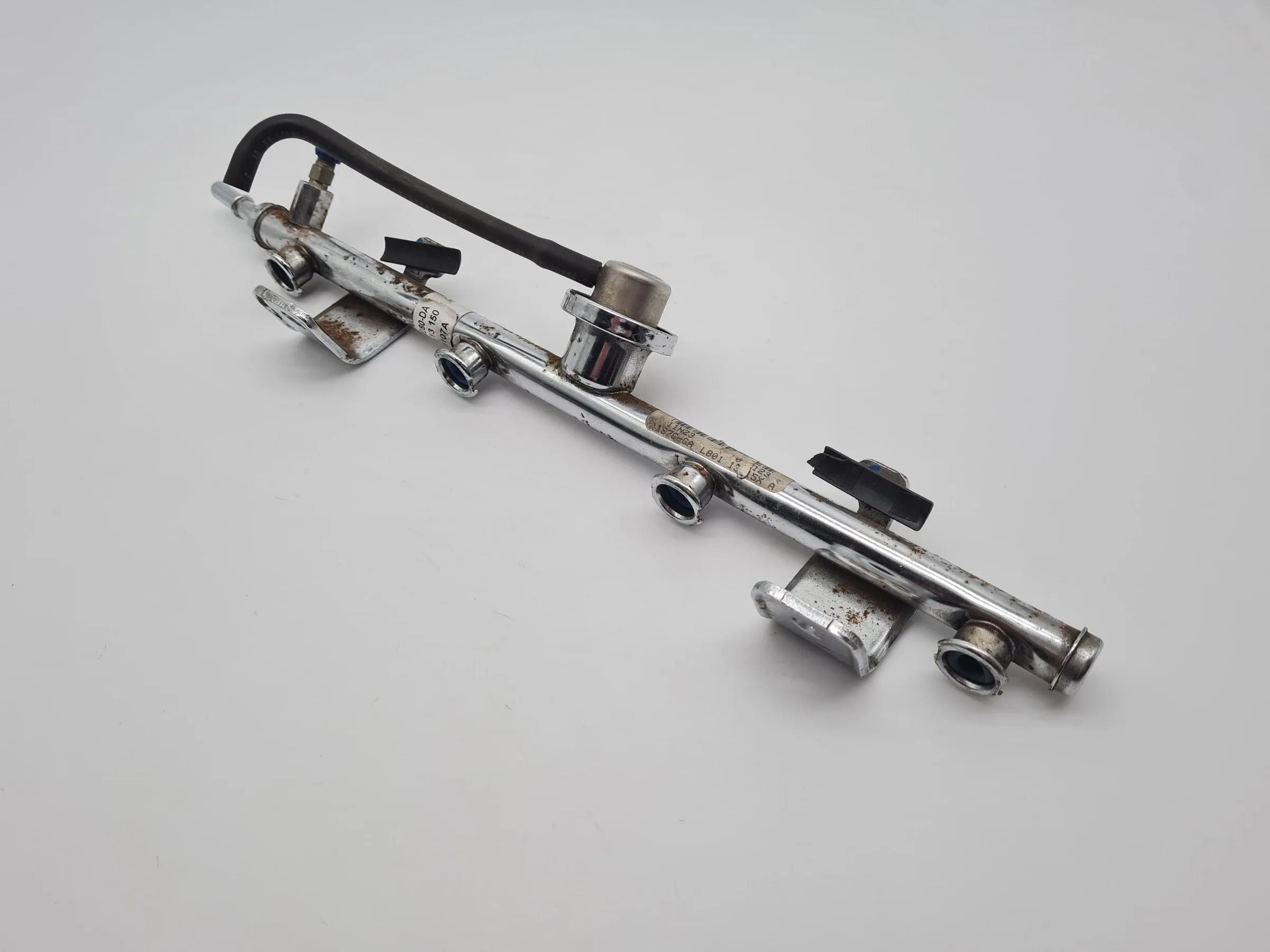 Original Ford Mondeo III 3 (BWY/B5Y/B4Y) Einspritzleiste 1S7G9D280DA
