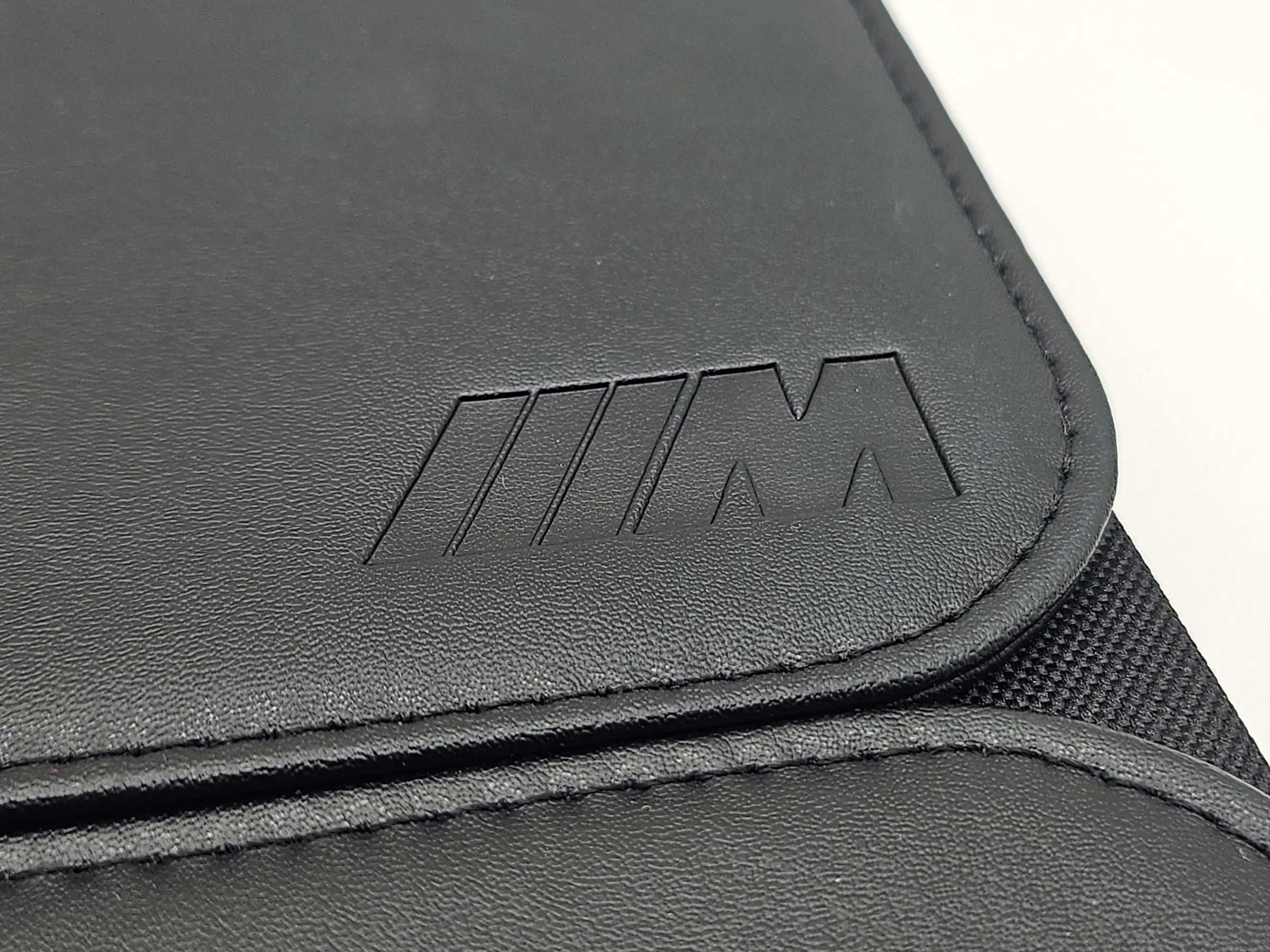 Original BMW M3 F80 , M4 F82   M-  Bordmappe Leder schwarz