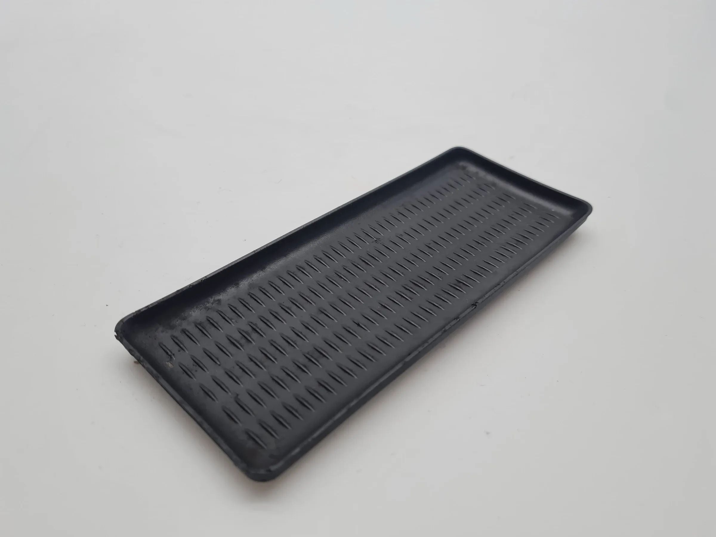 Original BMW 3er (E46) Gummi Matte Mittelkonsole 51.16-8242843