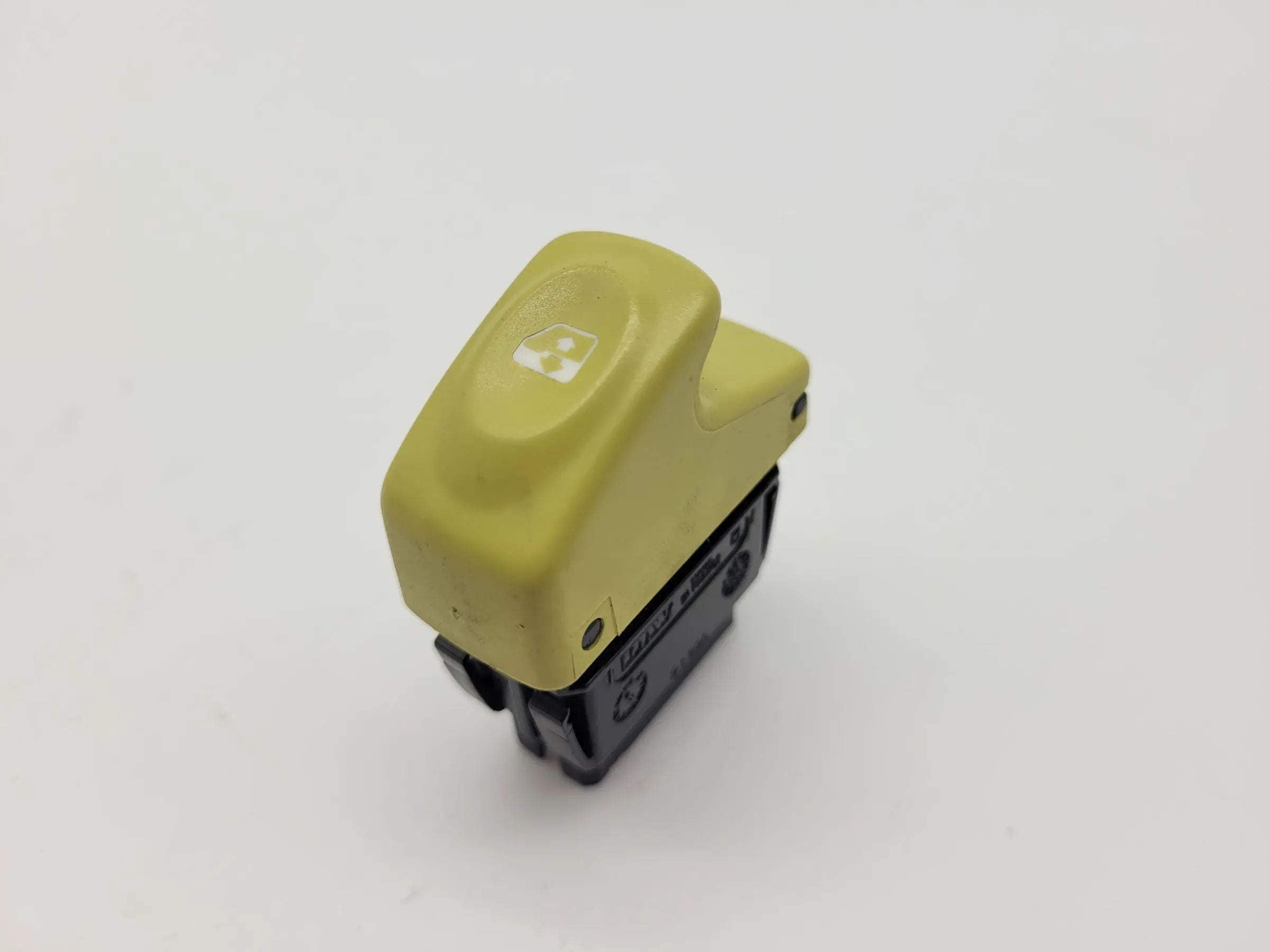 Original Renault Twingo I 1 (C06) Fensterheber Schalter L/R 425387J