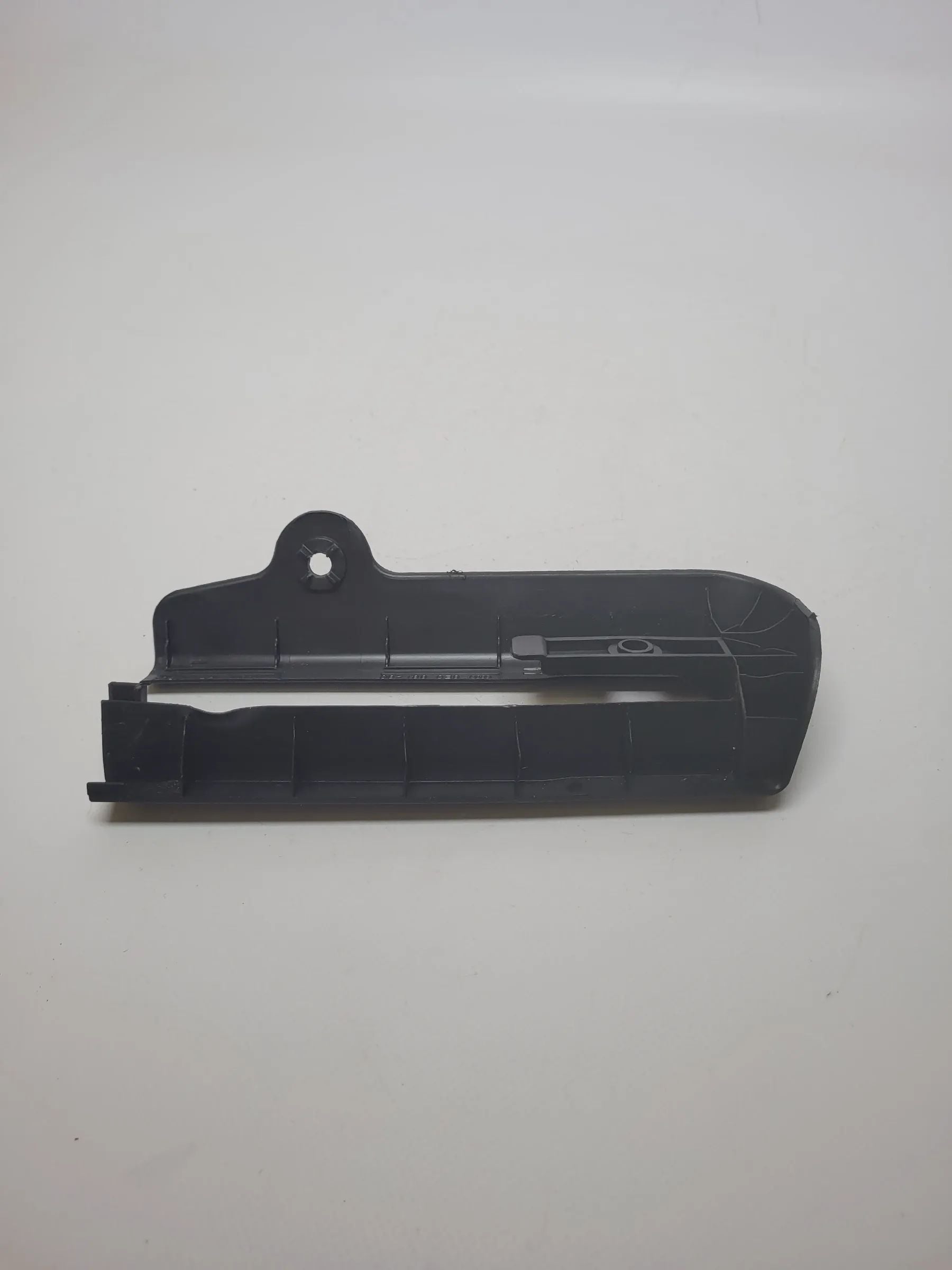 Original Audi A4 (8E/B6/B7) Verkleidung Sitz-Führungsschiene 8e0881480