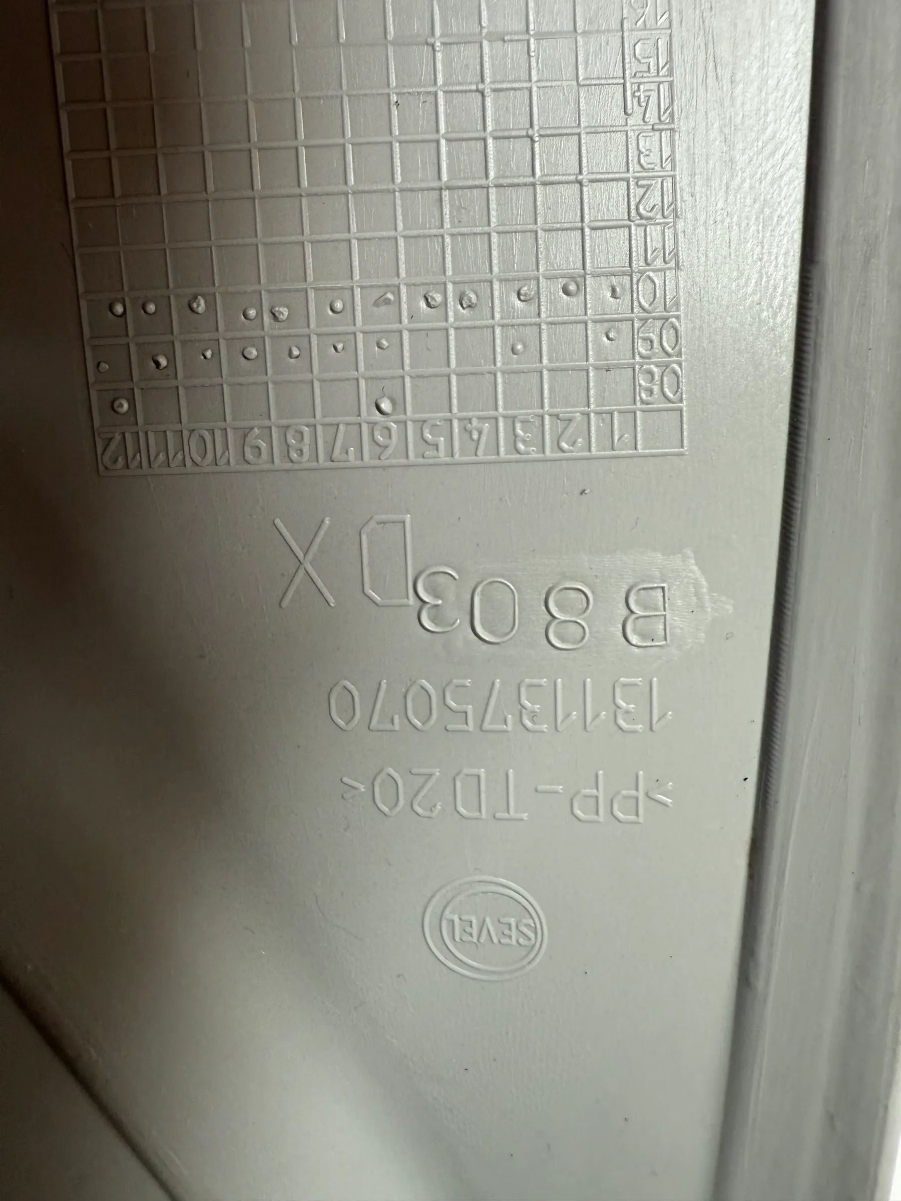 Oryginalna osłona słupka A prawa Fiat Ducato C.-Jumper P.-Boxer 1311375070 DX