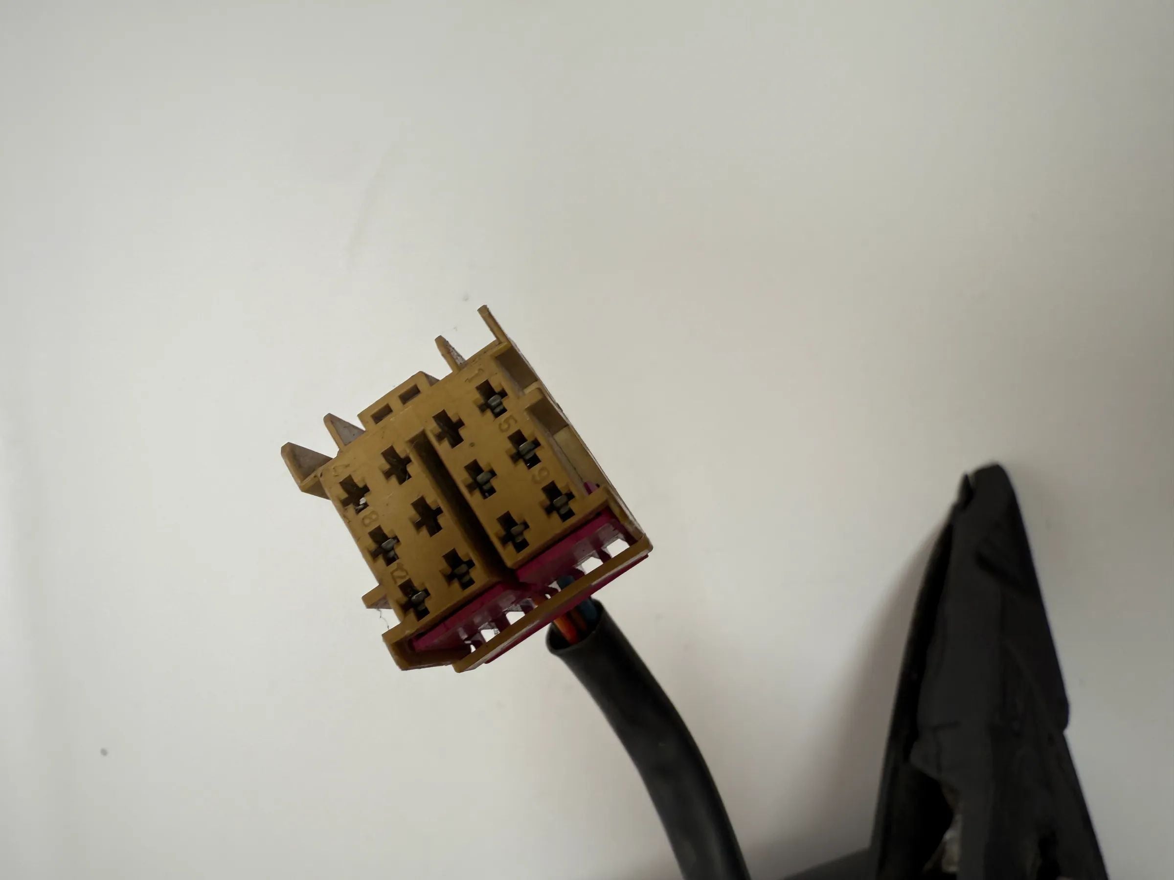 Original Seat Ibiza / Cordoba (6L) Außenspiegel Elek. Rechts Schwarz 836194