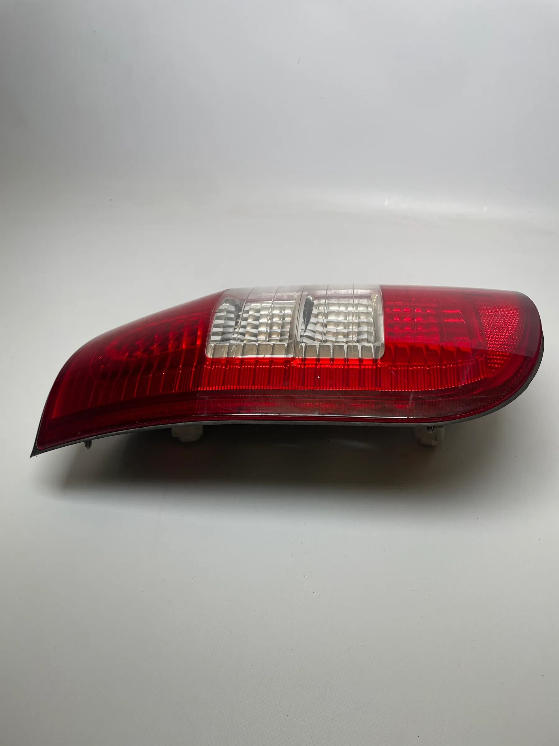 Original Opel Zafira T98 Rück- & Bremsleuchte Links Hinten 62280