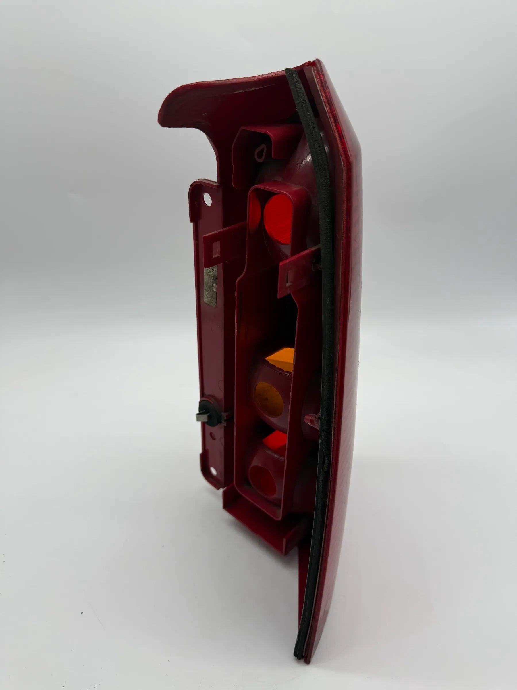 Original Ford Focus 1 I (DAW/DBW) Rückleuchte / Rücklicht Links XS41-13405-AD