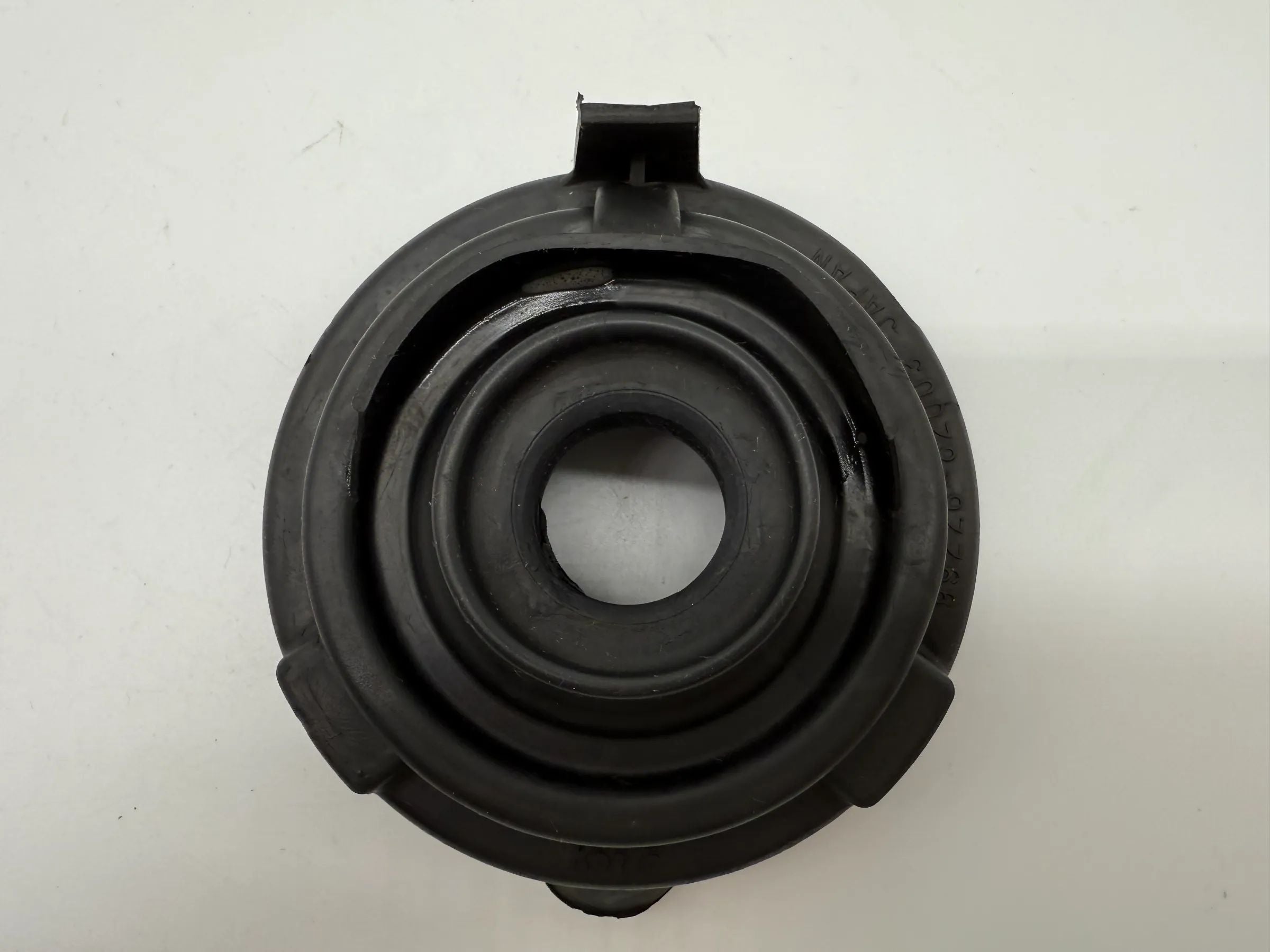 อะไหล่แท้ Suzuki GSX 600F ฝาครอบยางไฟหน้า KOITO 99226-82003