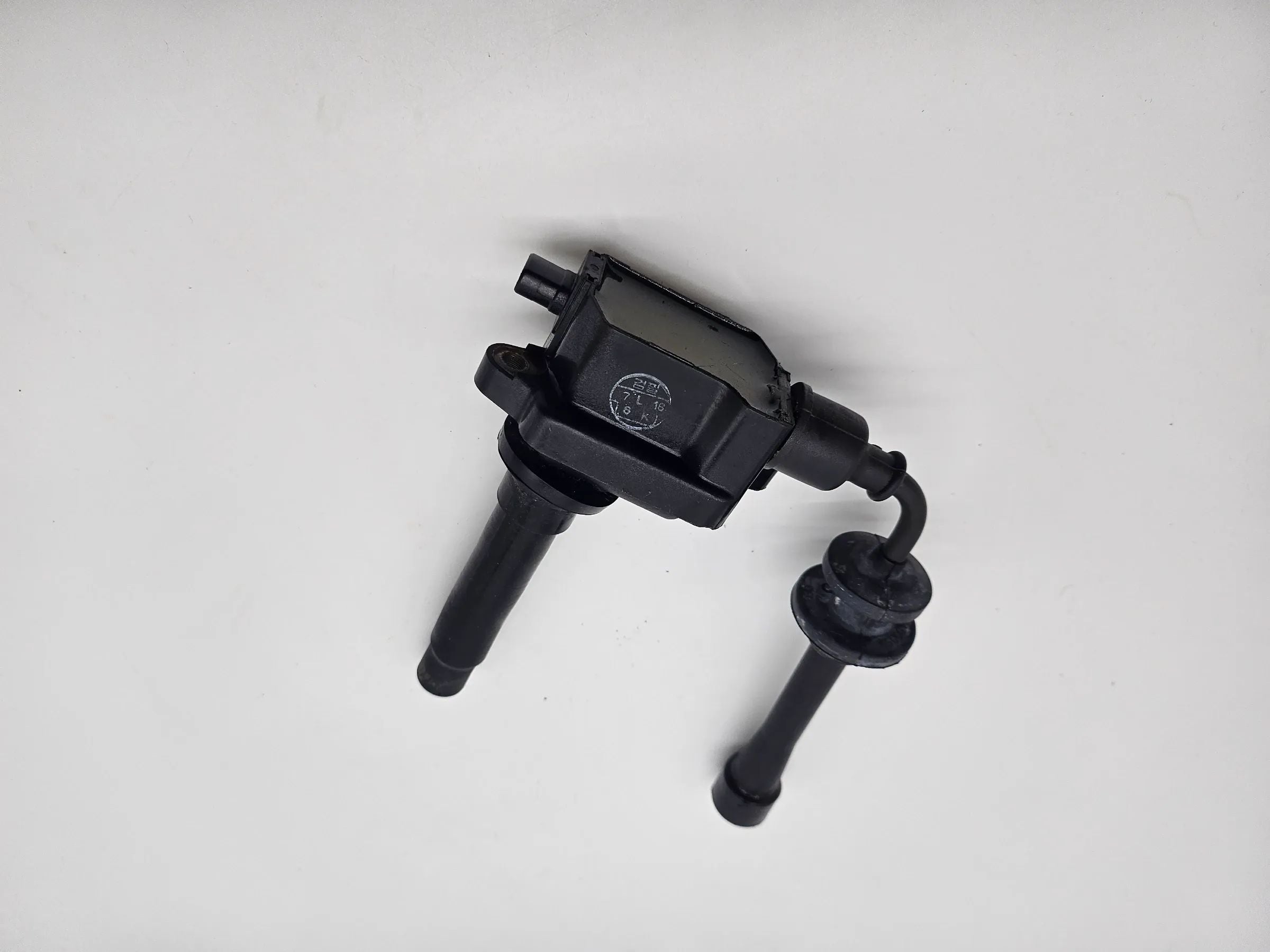 อะไหล่แท้ KIA Shuma 1.5 ขดลวดจุดระเบิด Zündspule Zündmodul POONG SUNG OK2A318100A