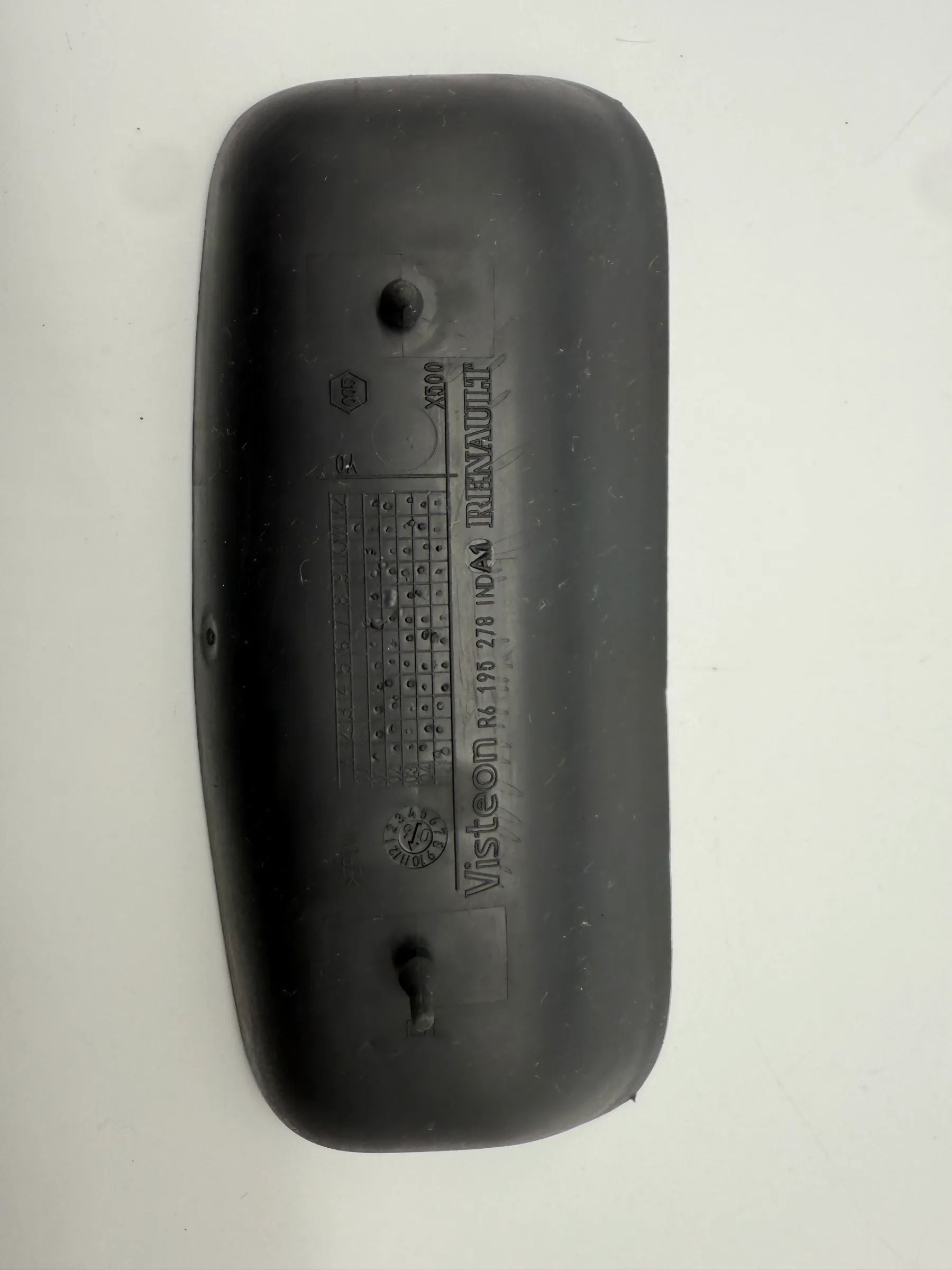 Original Renault Clio II 2 (BB/CB) Gummi EInlage Ablage R6195278