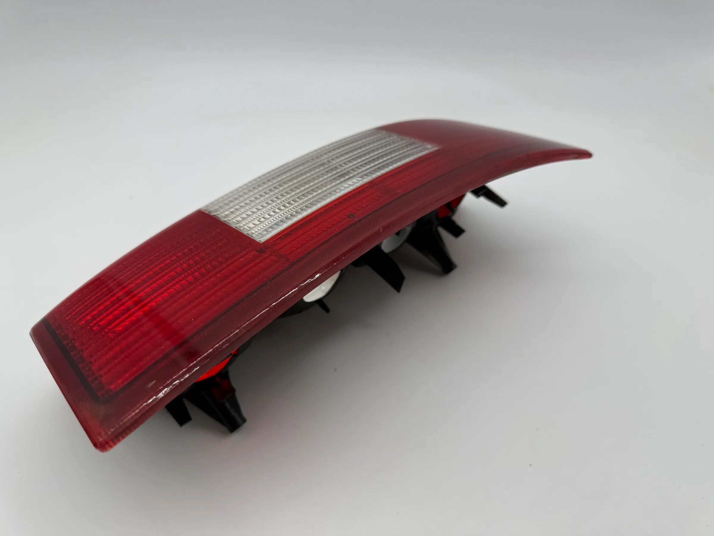 Original Opel Omega B (V94) Rücklicht / Rückleuchte Rechts 143572