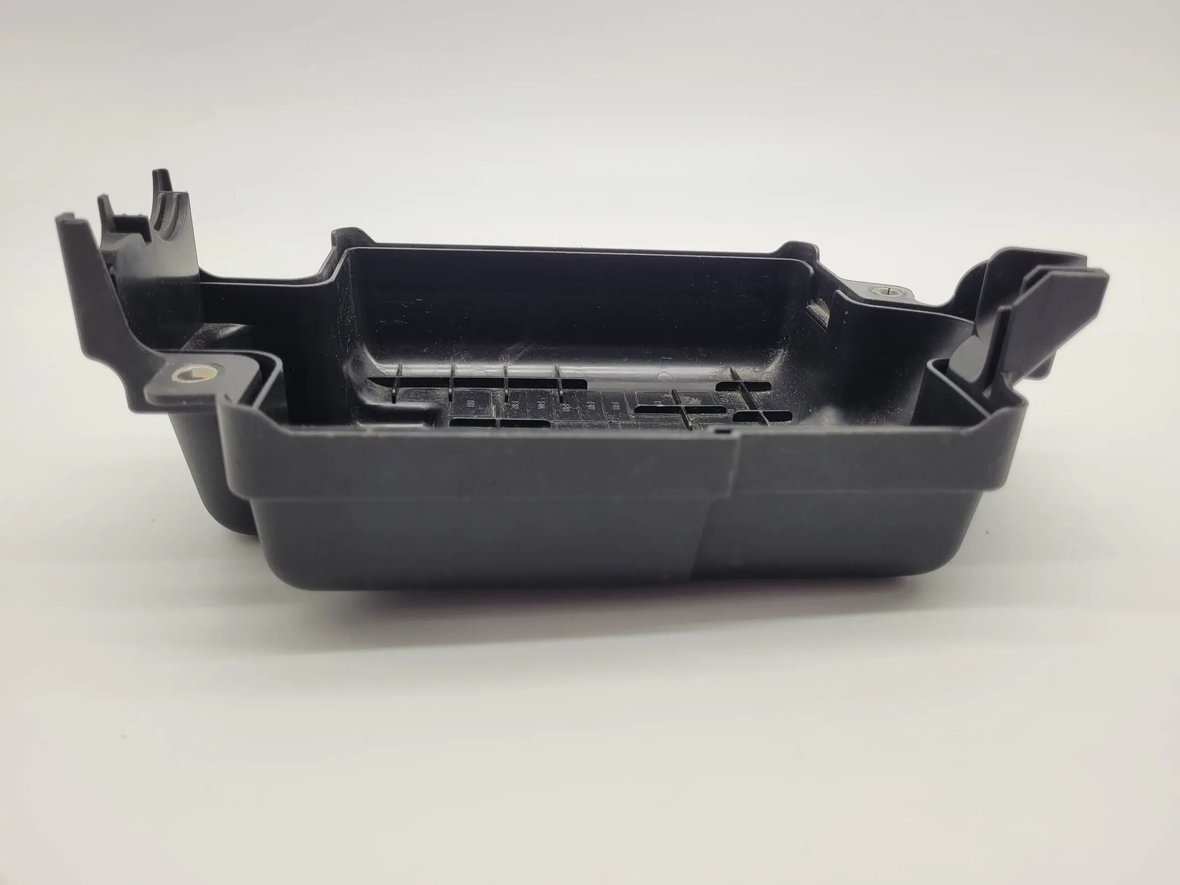 Original Fiat Grande Punto (199) Sicherungskasten Abdeckung 735471684