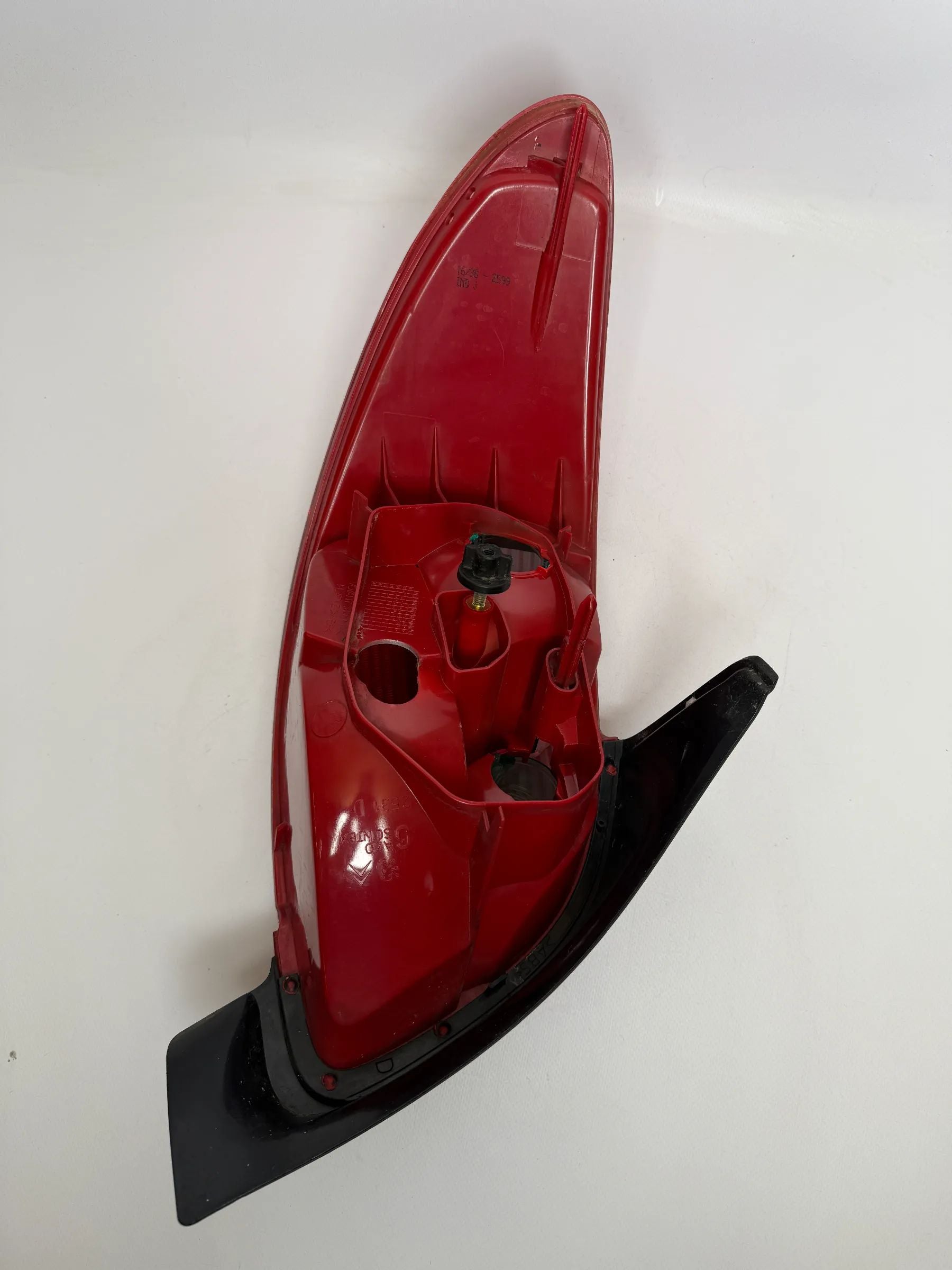 Original Peugeot 206 (2A/C) Rücklicht / Rückleuchte Rechts Axo Scintex 2531