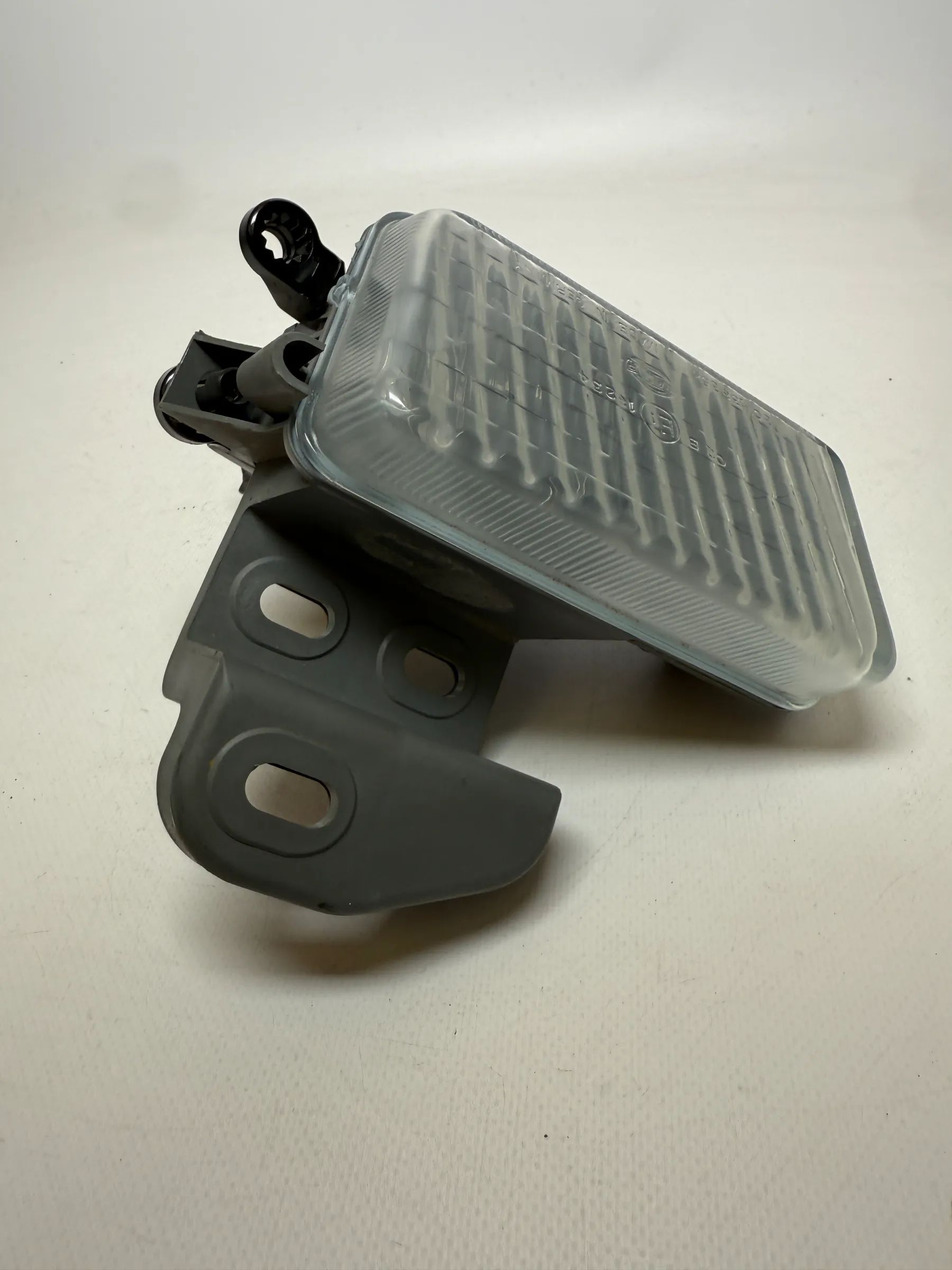 Original VW Polo (MK2) Nebelscheinwerfer Links Vorne 867941702